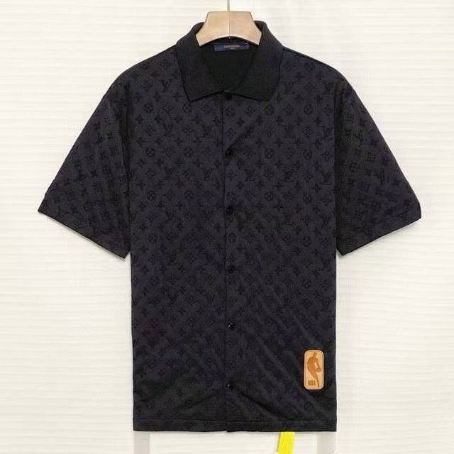 Louis Vuitton Louis Vuitton x NBA Embossed Monogram Shirt Size US XL / EU 56 / 4 - 1 Thumbnail