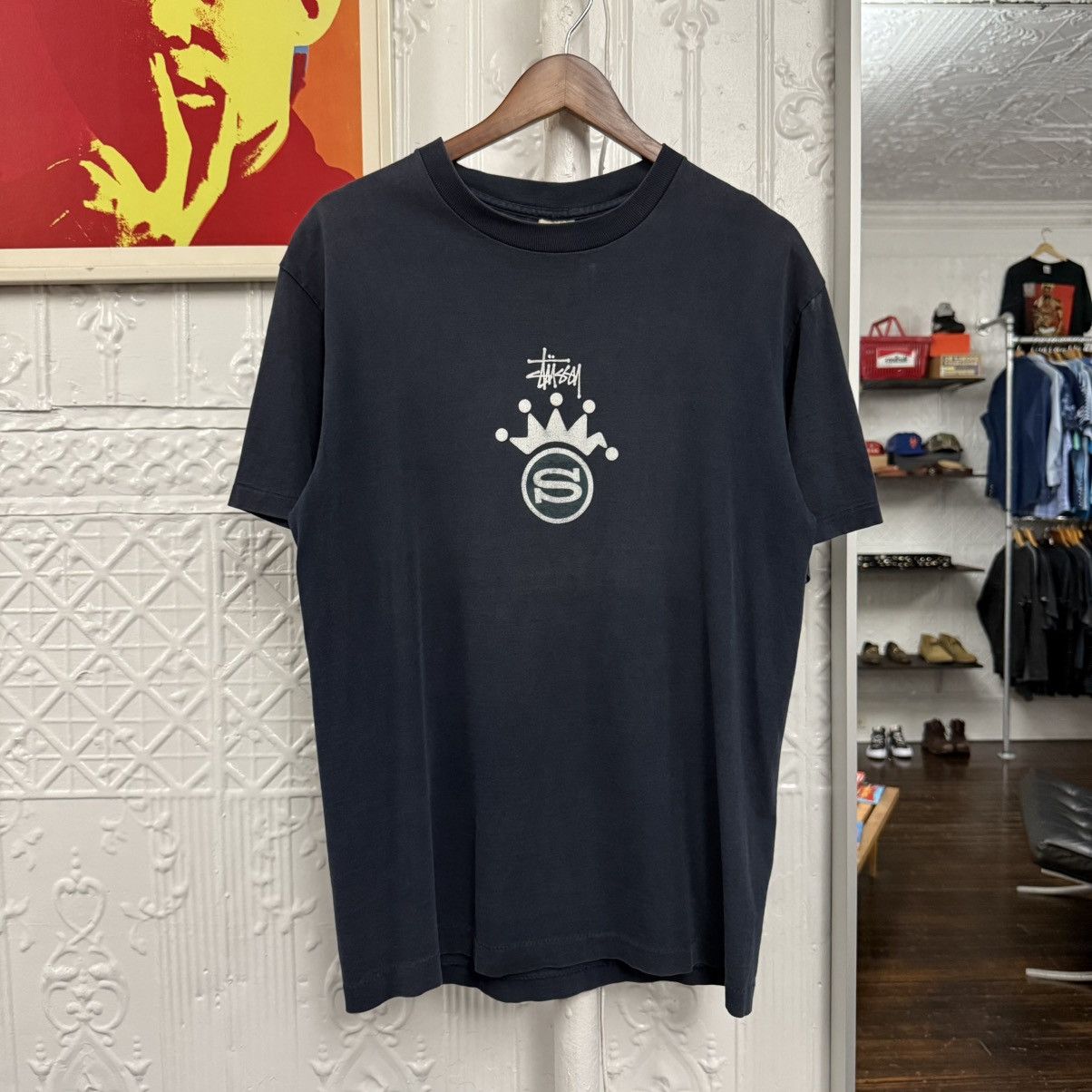 Stussy vintage 1990s stussy crown graphic tshirt Size US L / EU 52-54 / 3 - 1 Thumbnail