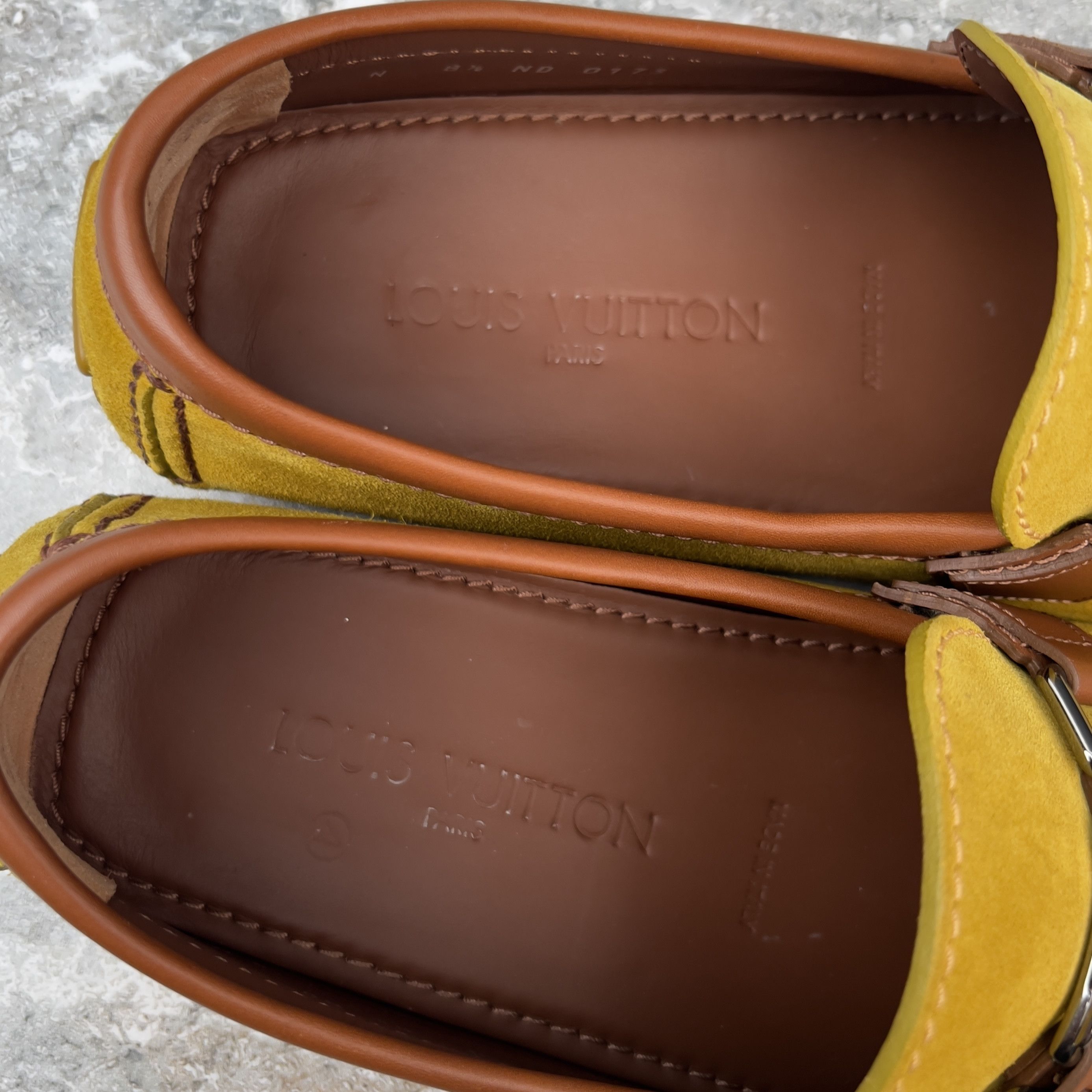 Louis Vuitton Hockenheim Driving Moccasin Mustard Suede display picture 2