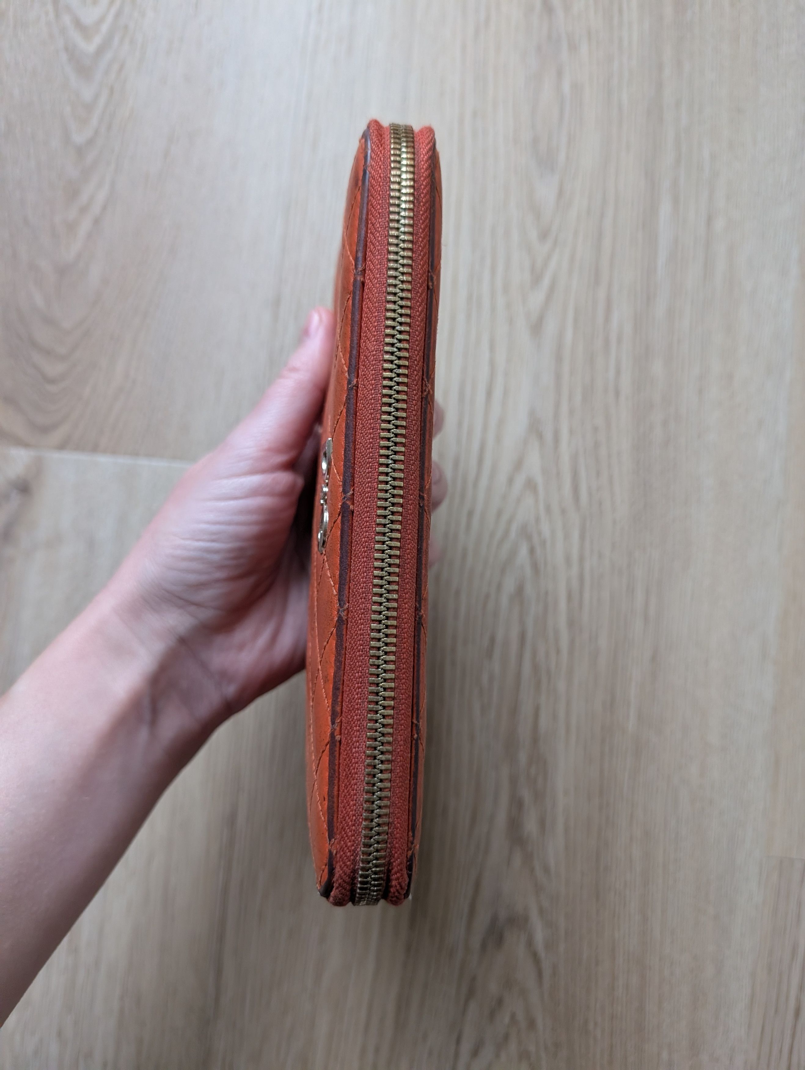 Dolce & Gabbana Dolce Gabbana Orange Leather Clutch Purse Wallet Used (8x4") Size ONE SIZE - 5 Thumbnail