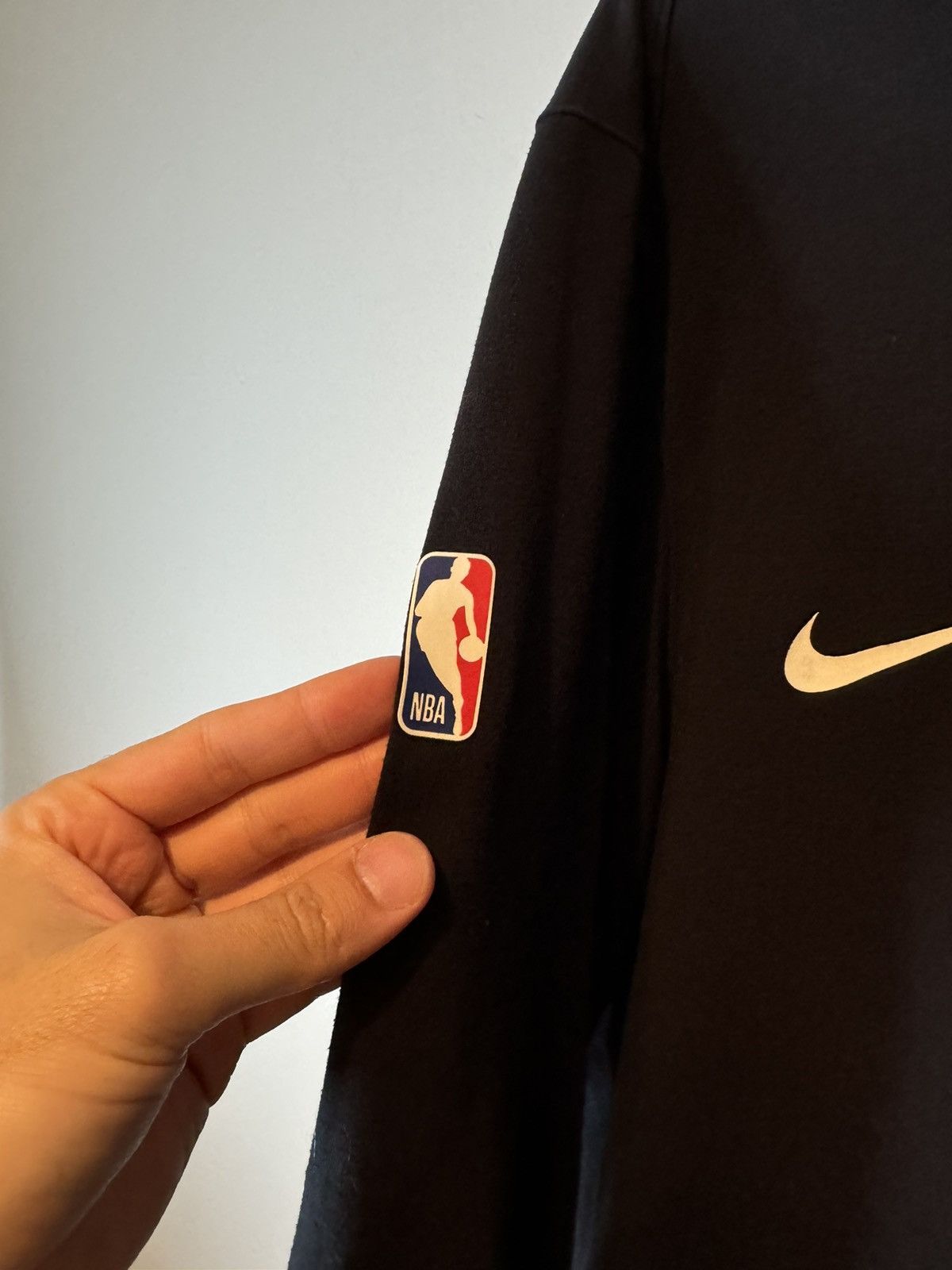 Nike Nike Cleveland Cavaliers Warm Up Hoodie Rare Men’s XL NBA Size US XL / EU 56 / 4 - 4 Thumbnail