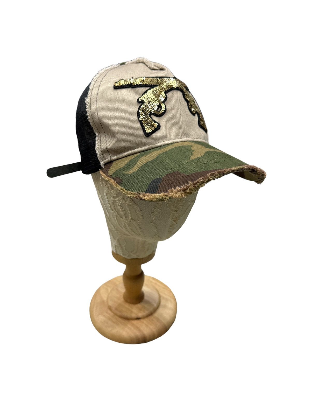 14th Addiction × Japanese Brand × KMRii YOSHINORI KOTAKE X ROAR CAMOUFLAGE TRUCKER HAT Size ONE SIZE - 2 Thumbnail