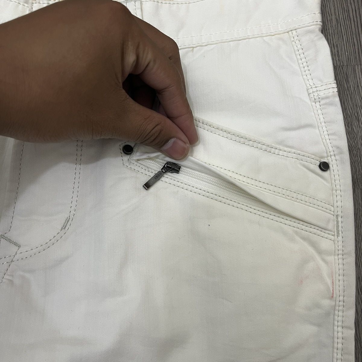 Japanese Brand 🇯🇵 Nicole Club For Man - Flared White Pant Ifsix Lgbstyle Size US 30 / EU 46 - 6 Thumbnail