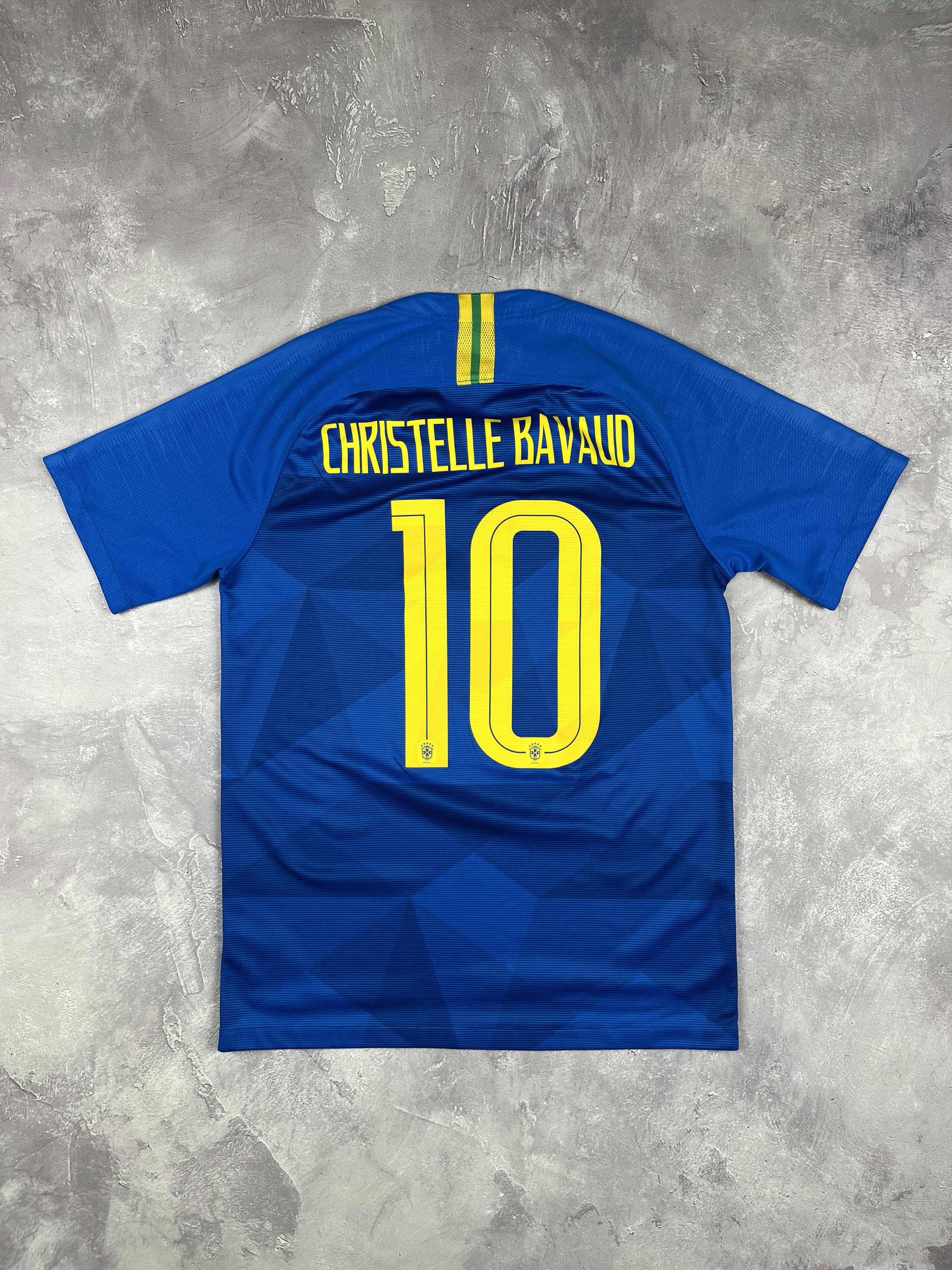 Nike BRAZIL 2018 2019 AWAY FOOTBALL SHIRT NIKE TEAM JERSEY Size US S / EU 44-46 / 1 - 6 Thumbnail