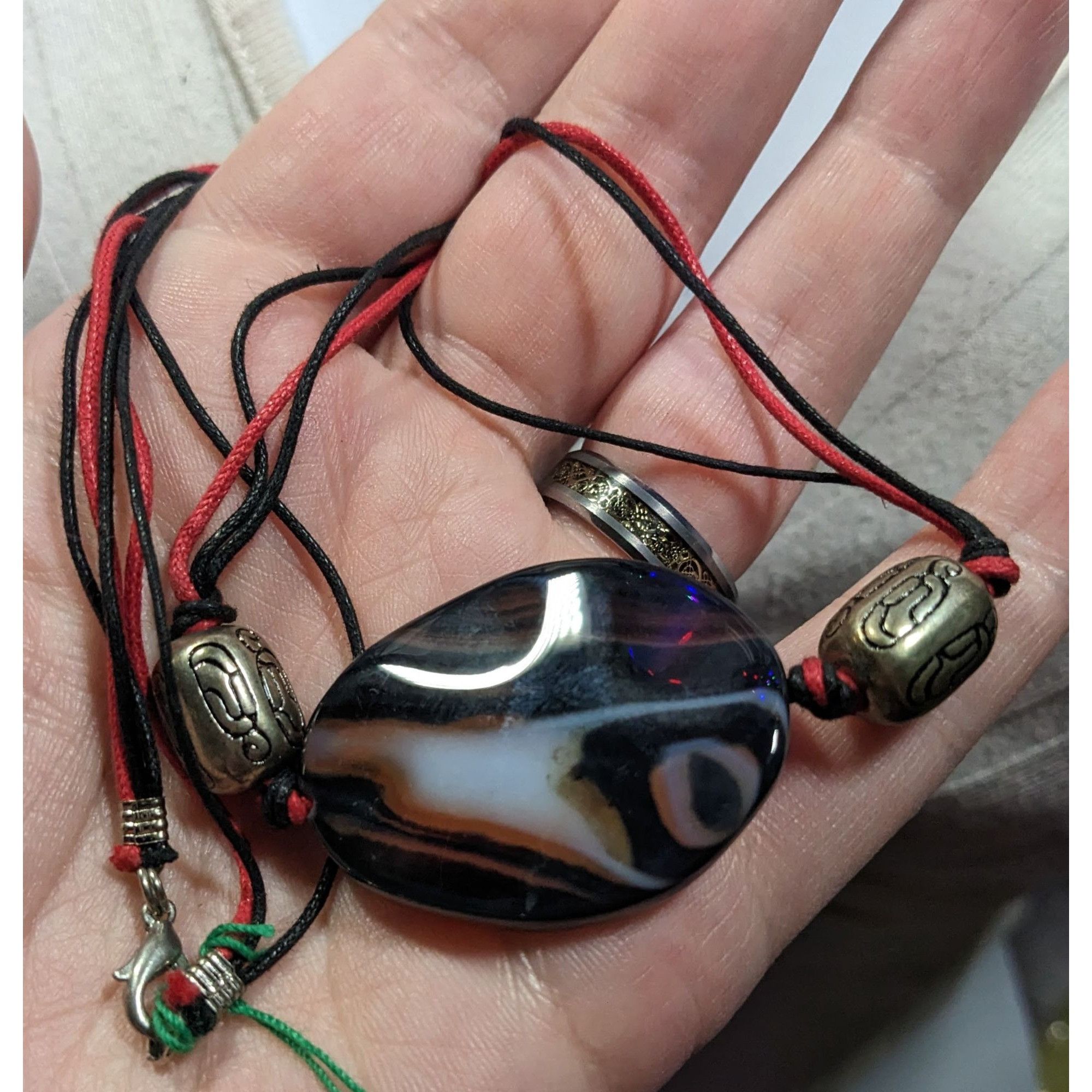 Other Handmade Connection Stone Red And Black Pendant Necklace Size ONE SIZE - 5 Thumbnail