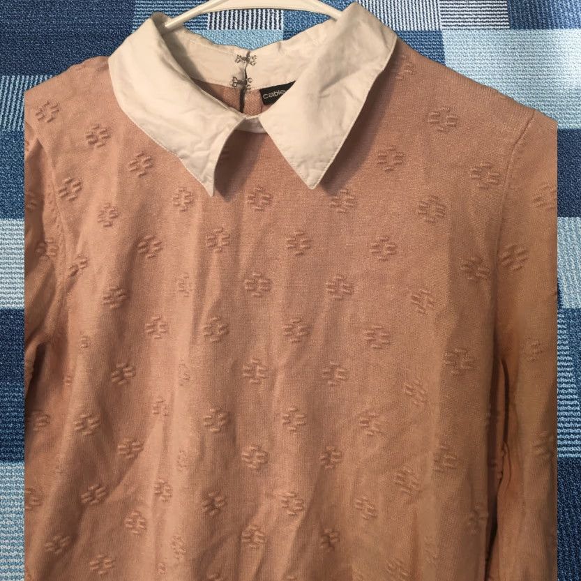 Vintage Cable & Gauge Pink Brushed Geometric Long Sleeve White Collared Sweater Sz M Size M / US 6-8 / IT 42-44 - 1 Thumbnail