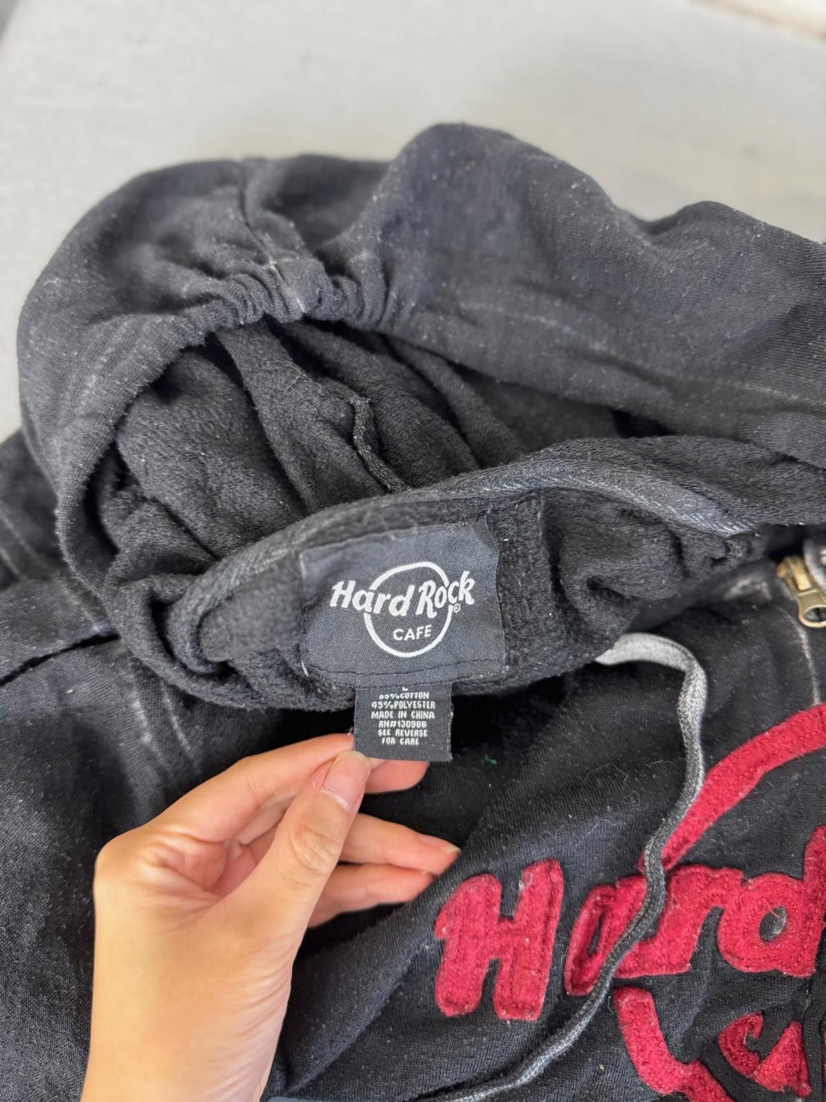 Hard Rock Cafe Hard Rock Cafe Copenhagen Black Zip-Up Hoodie Size M Size US M / EU 48-50 / 2 - 5 Thumbnail