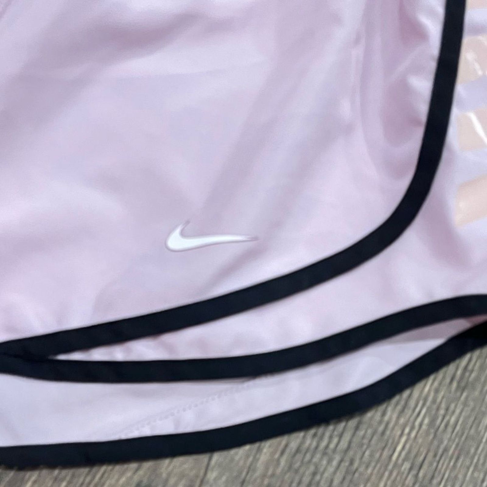 Nike Nike Dri-Fit Tempo Running Short Elastic Waist High Rise Size 23" - 2 Thumbnail