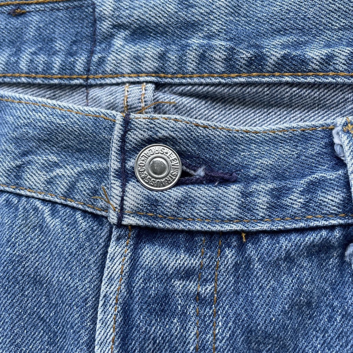Levi's Vintage Clothing 90s Vintage Levi’s 501 USA THRASHED Sick Denim Jeans Pants Size US 37 - 6 Thumbnail