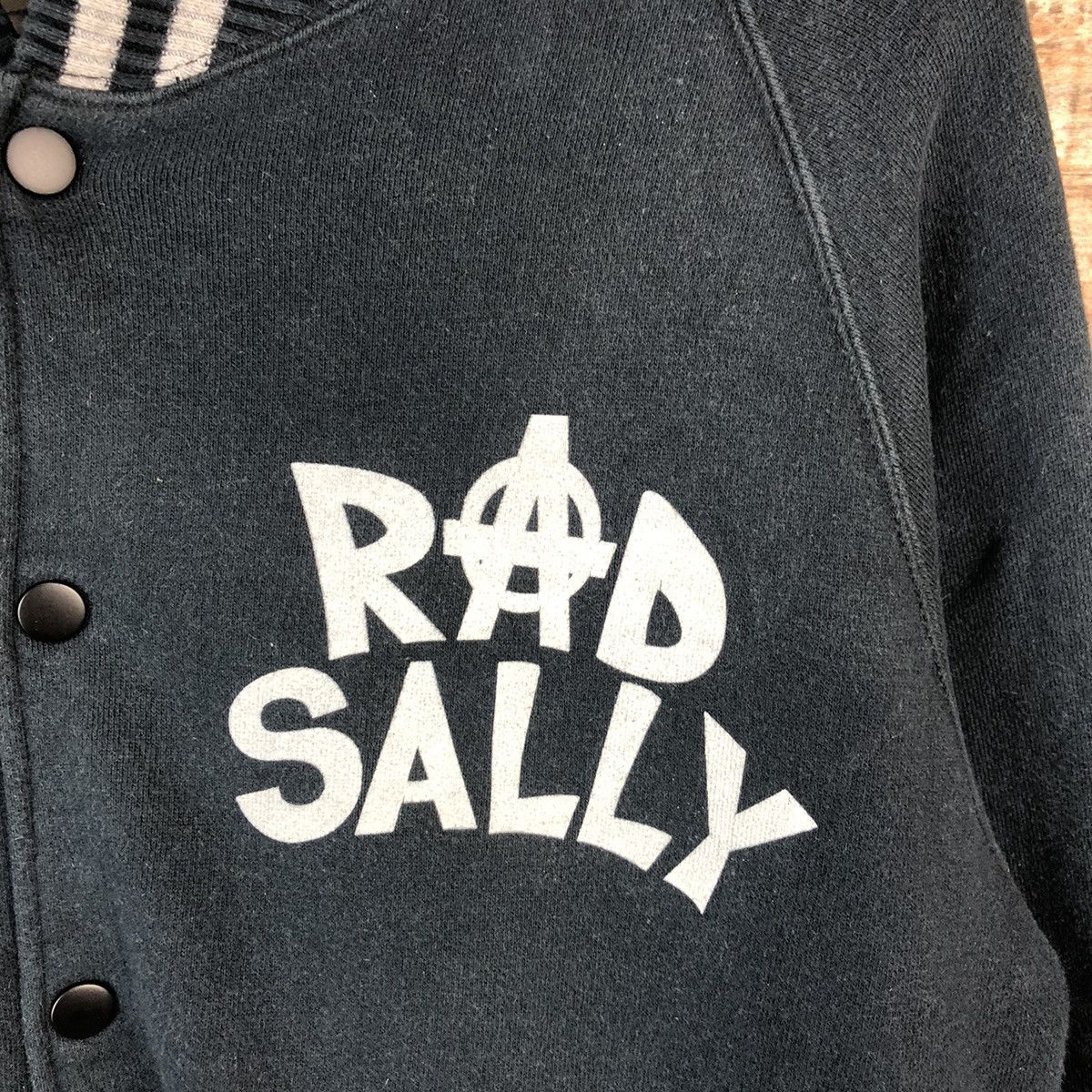 Japanese Brand DL Rad Sally skull Bombers varsity sweater Jacket #A2451 Size US M / EU 48-50 / 2 - 10 Thumbnail
