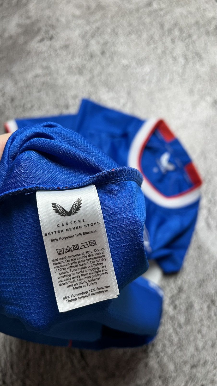 Castore Y2K Glasgow Rangers castore jersey Size US M / EU 48-50 / 2 - 7 Thumbnail