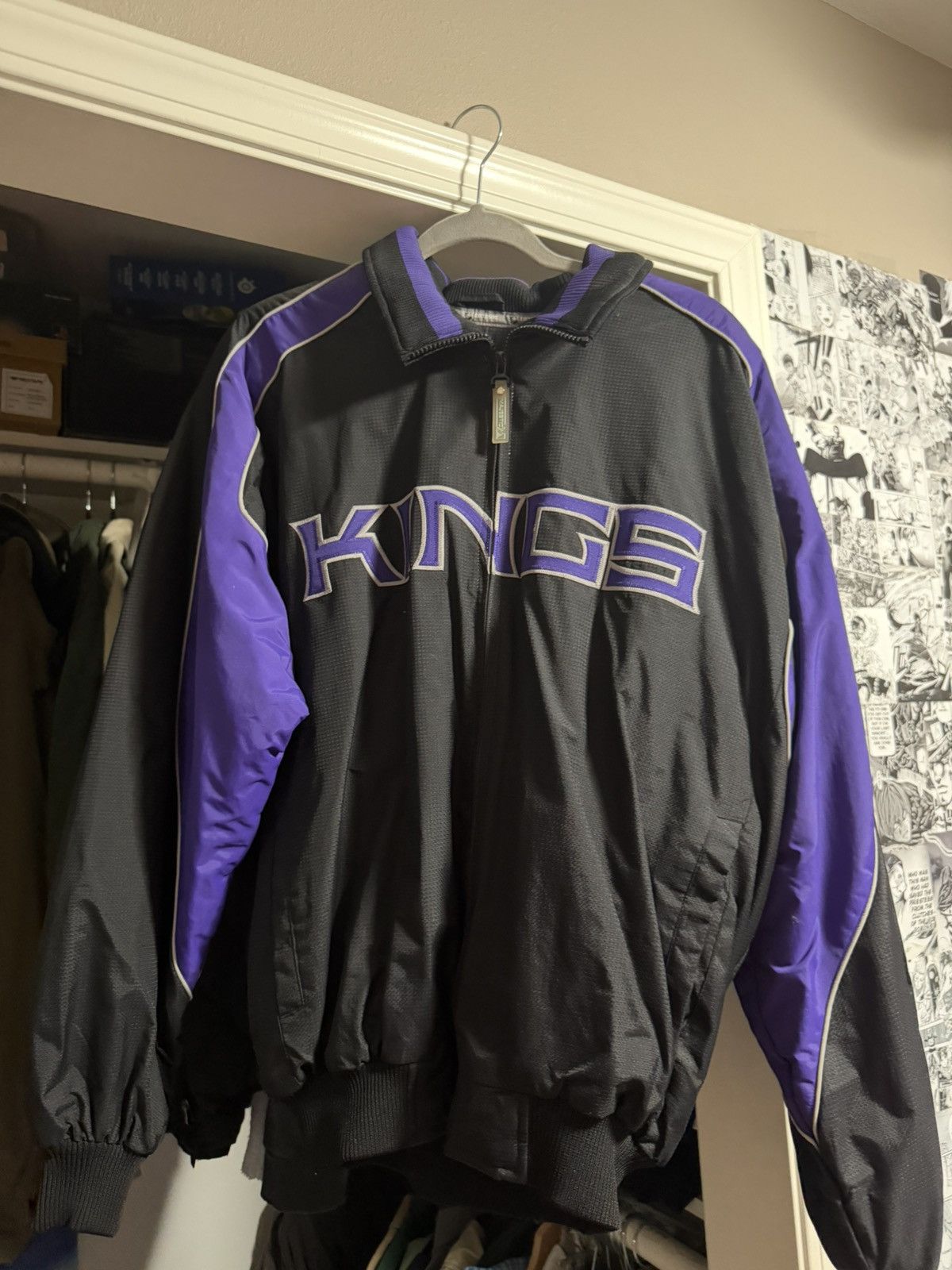 NHL Vintage LA Kings Hockey Jacket Size US M / EU 48-50 / 2 - 1 Thumbnail