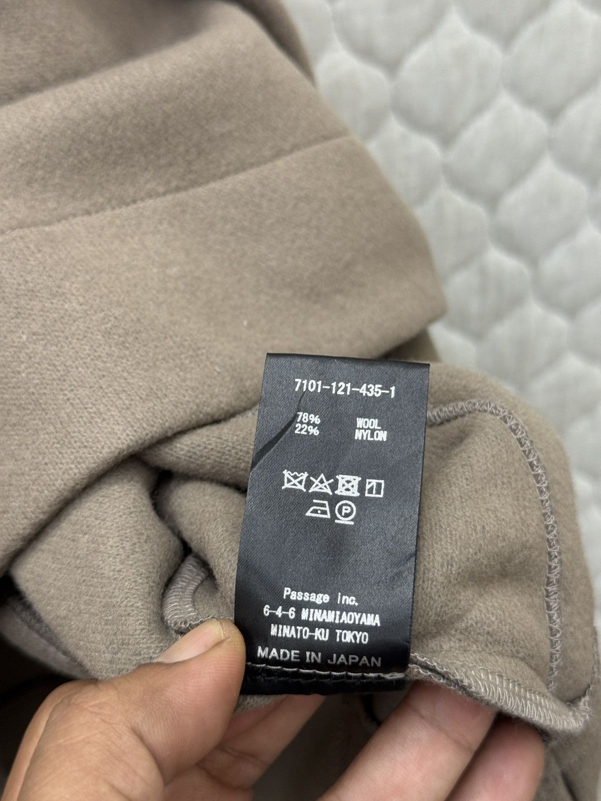 Hypebeast 🔥🔥🔥ARCHIVE COG THE BIG SMOKE PONCHO Size M / US 6-8 / IT 42-44 - 8 Thumbnail