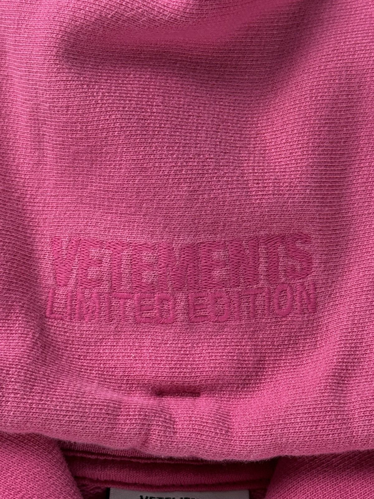 Vetements Vetements Limited Edition Pink Hoodie L Size US L / EU 52-54 / 3 - 7 Thumbnail