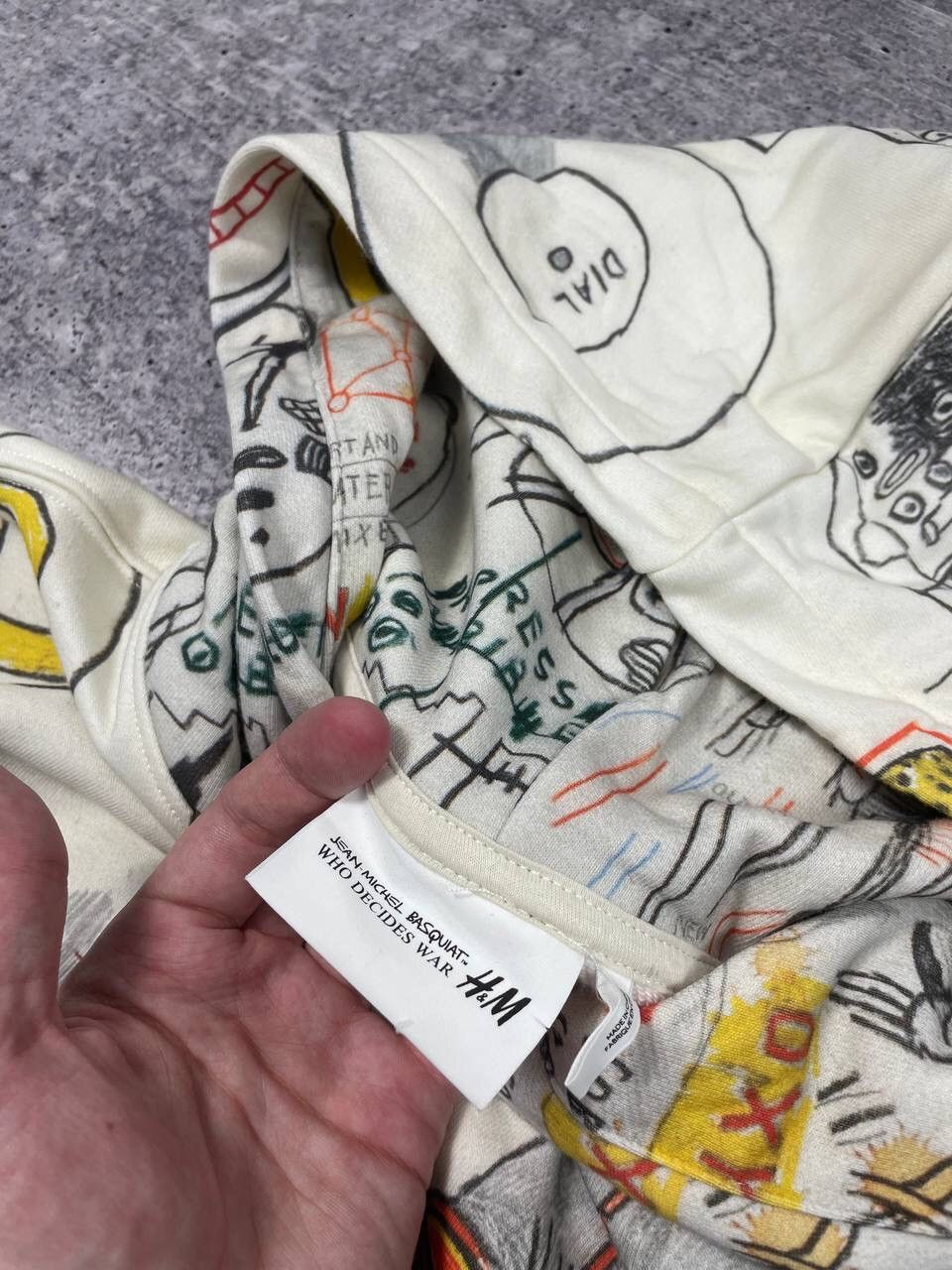 H&M × Jean-Michel Basquiat × Who Decides War Who Decides War H&M Printed Baggy Hoodie Y2K Size US S / EU 44-46 / 1 - 4 Thumbnail