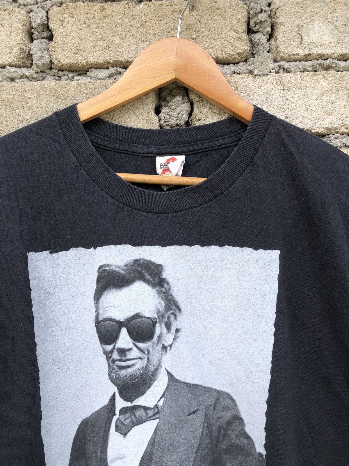 Japanese Brand × Vintage Vintage Y2K Abraham Lincoln Photo Tee Size US XL / EU 56 / 4 - 2 Thumbnail
