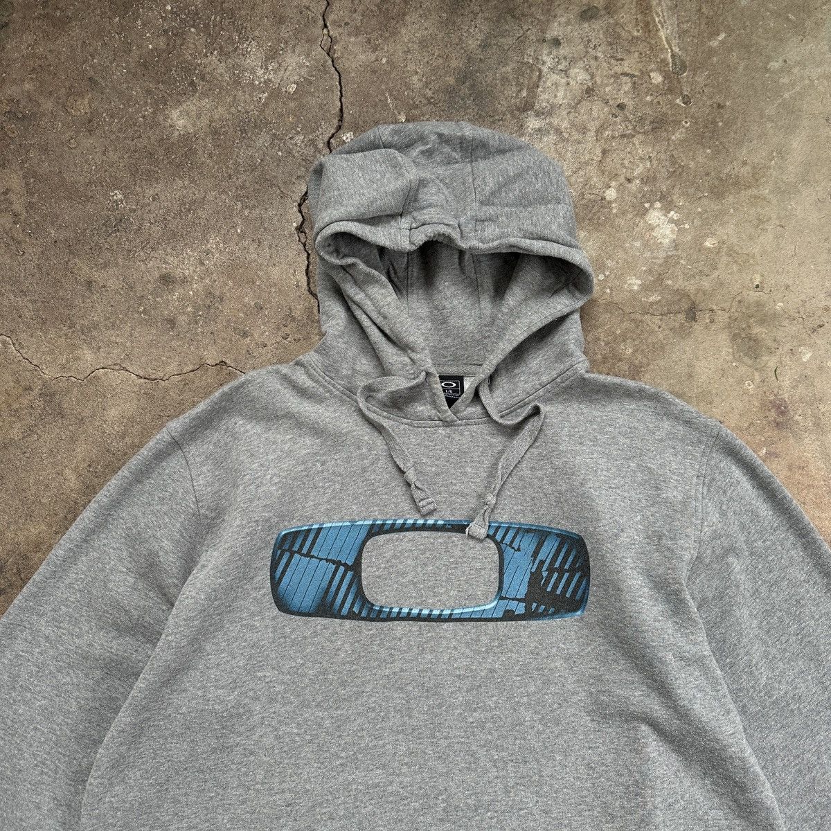 Oakley Oakley Gray Logo Hoodie Size US L / EU 52-54 / 3 - 2 Thumbnail