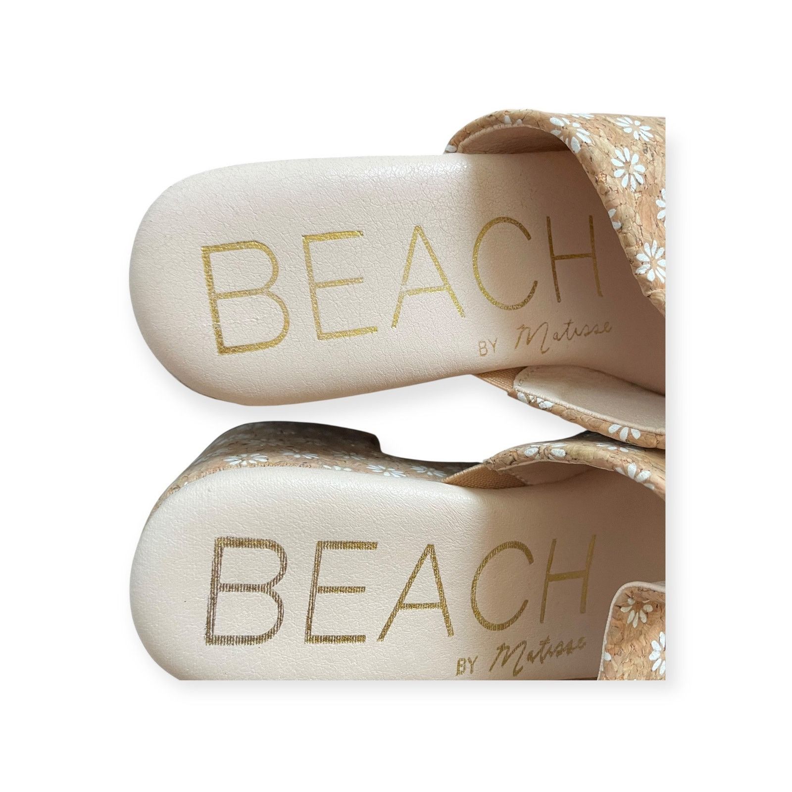 Anthropologie Anthropologie x Matisse Beach Daisy Embroidered Slide Mules Size US 6 / IT 36 - 4 Thumbnail