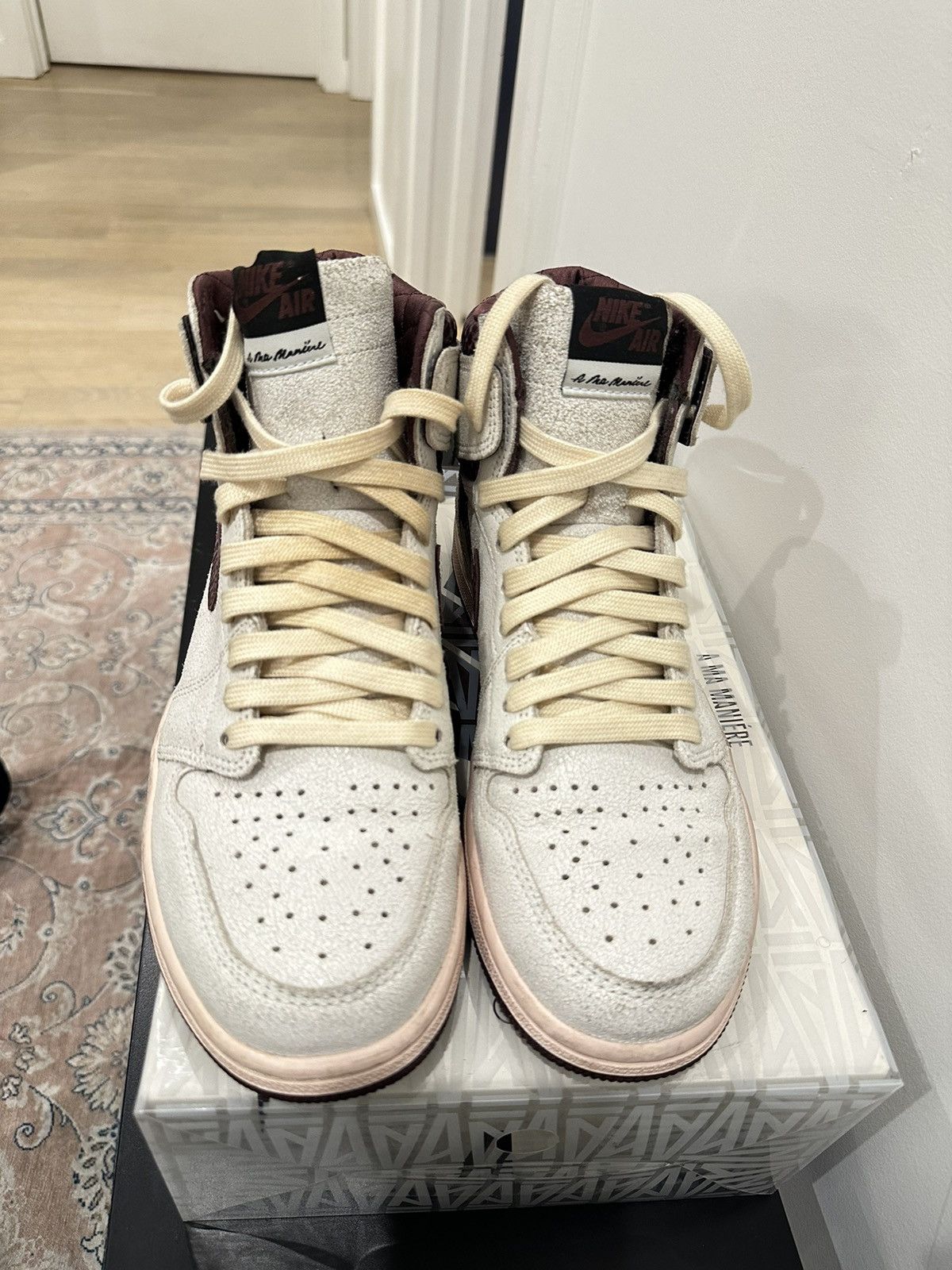 A Ma Maniere × Jordan Brand Air Jordan 1 A Ma Maniere Sail/Burgandy Size US 9 / EU 42 - 5 Thumbnail