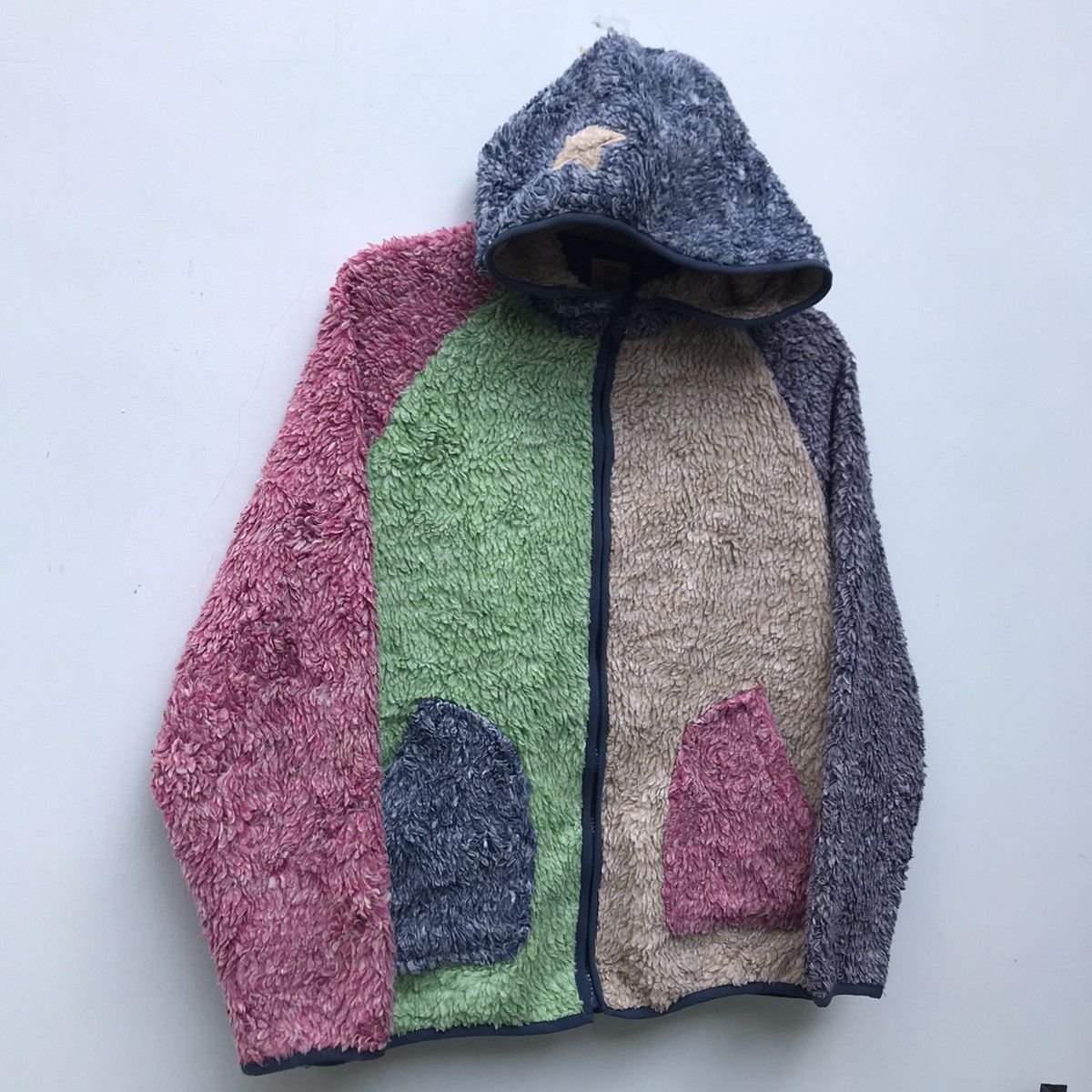Japanese Brand × Vintage Vintage rare Rough fur fleece jacket world printing factory Size US M / EU 48-50 / 2 - 2 Thumbnail