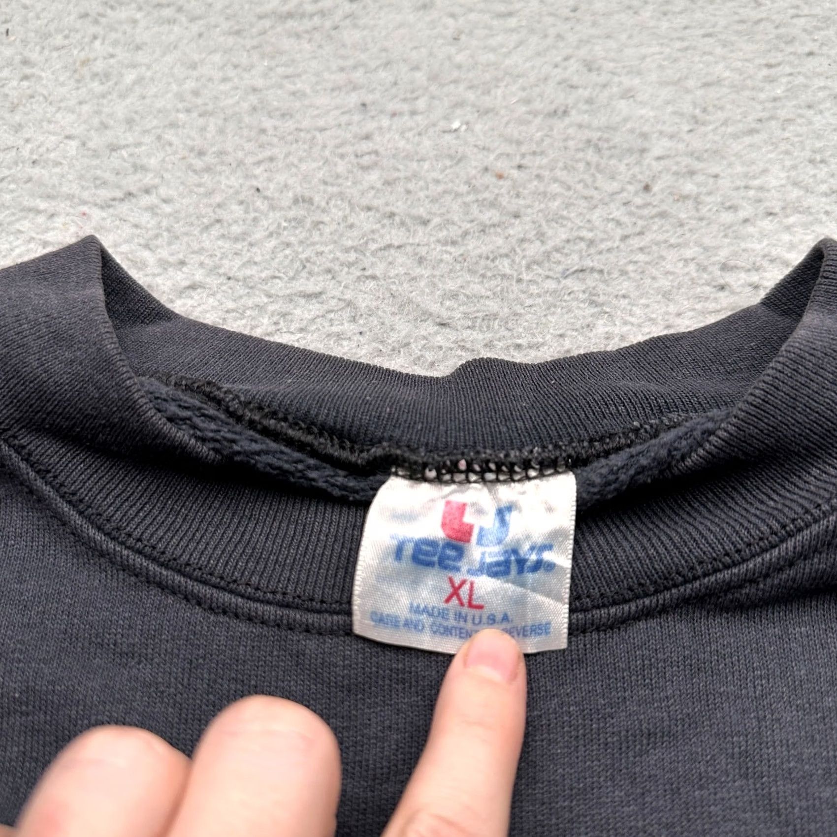TEE JAYS VINTAGE Salvation Express Jesus Card Sweatshirt Men XL Black Graphic Print 80s 90s Tee Jays Mens Plain Pullover Crew Neck Size US XL / EU 56 / 4 - 3 Thumbnail