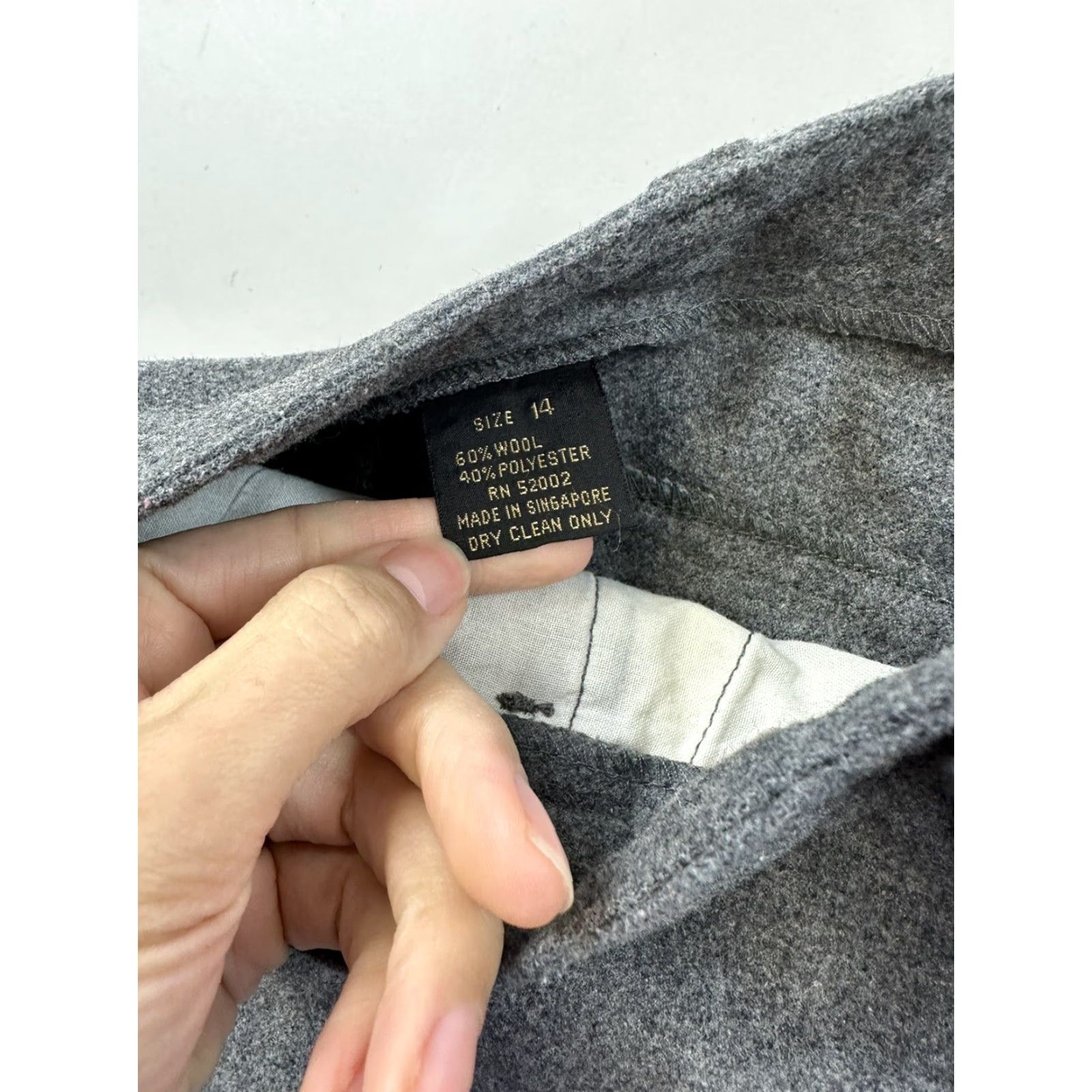 Liz Claiborne VINTAGE Liz Claiborne Wool Blend Pants Womens 30 Gray tagged 14 Dress Pants Women's 30 Gray Liz Claiborne Wool Blend Pants Size 30" / US 8 / IT 44 - 3 Thumbnail