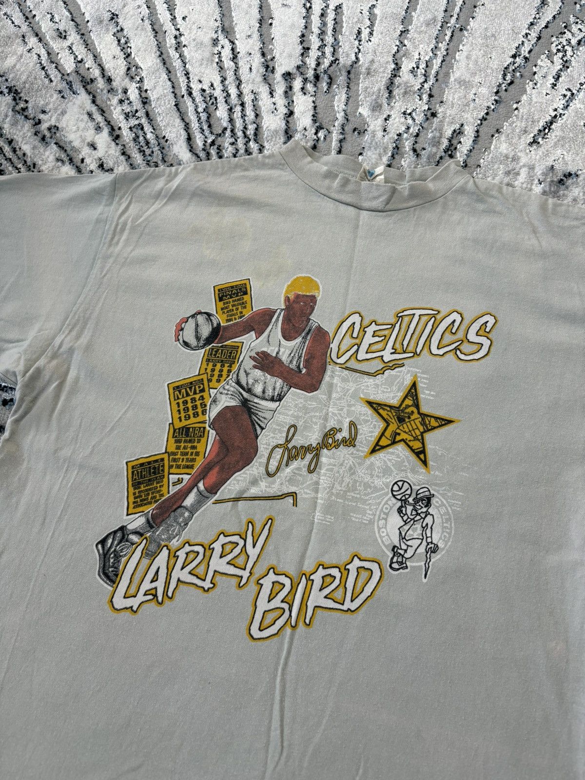 NBA Vintage Salem Sports Boston Celtics Larry Bird T-shirt Size US XL / EU 56 / 4 - 2 Thumbnail
