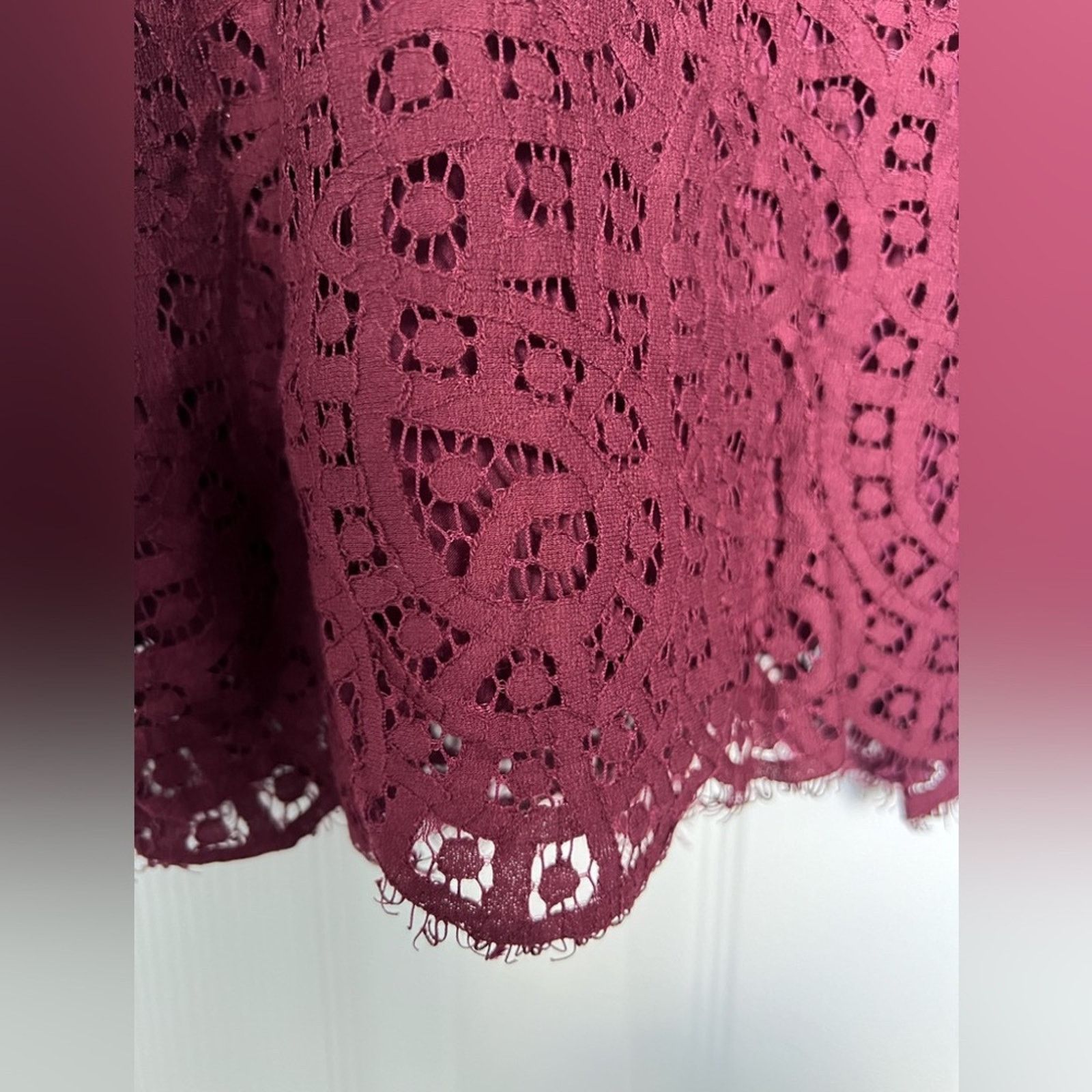 Loft Loft Lace Layered Knee Length Pencil Skirt Size 16 Size 38" / US 16 / IT 52 - 2 Thumbnail