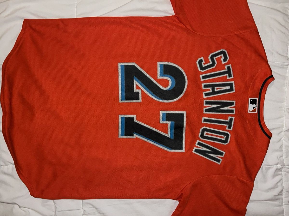 MLB × Majestic Giancarlo Stanton Marlins Jersey Size US M / EU 48-50 / 2 - 3 Thumbnail