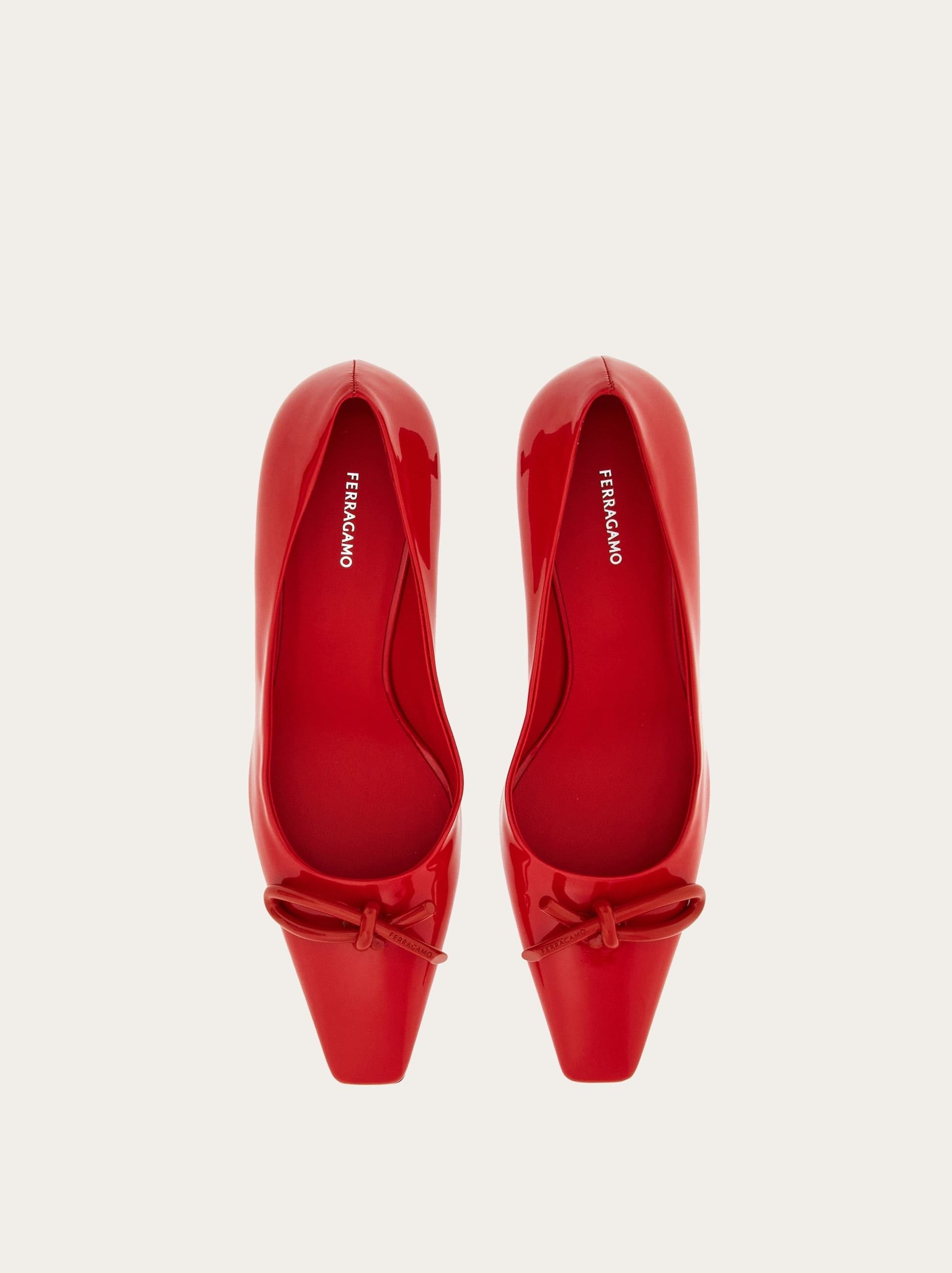 Salvatore Ferragamo o1s1rm0924 Detailing Leather Pumps in Red Size US 8.5 / IT 38.5 - 2 Thumbnail