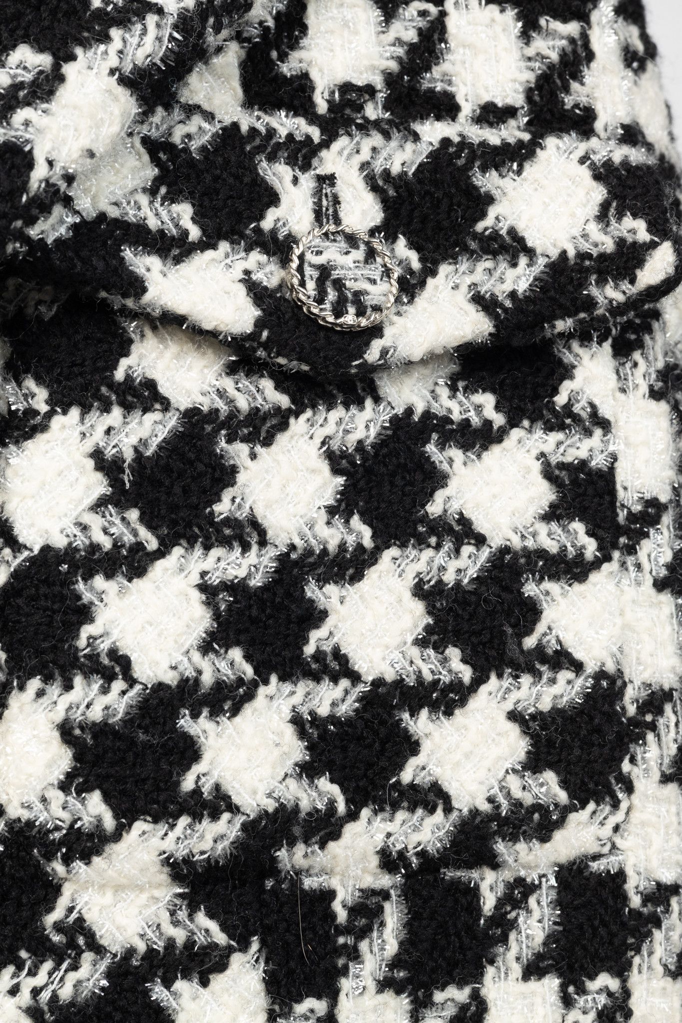 Chanel Chanel AW/19 Runway White/Black Houndstooth Wool-Tweed Coat Size S / US 4 / IT 40 - 9 Thumbnail