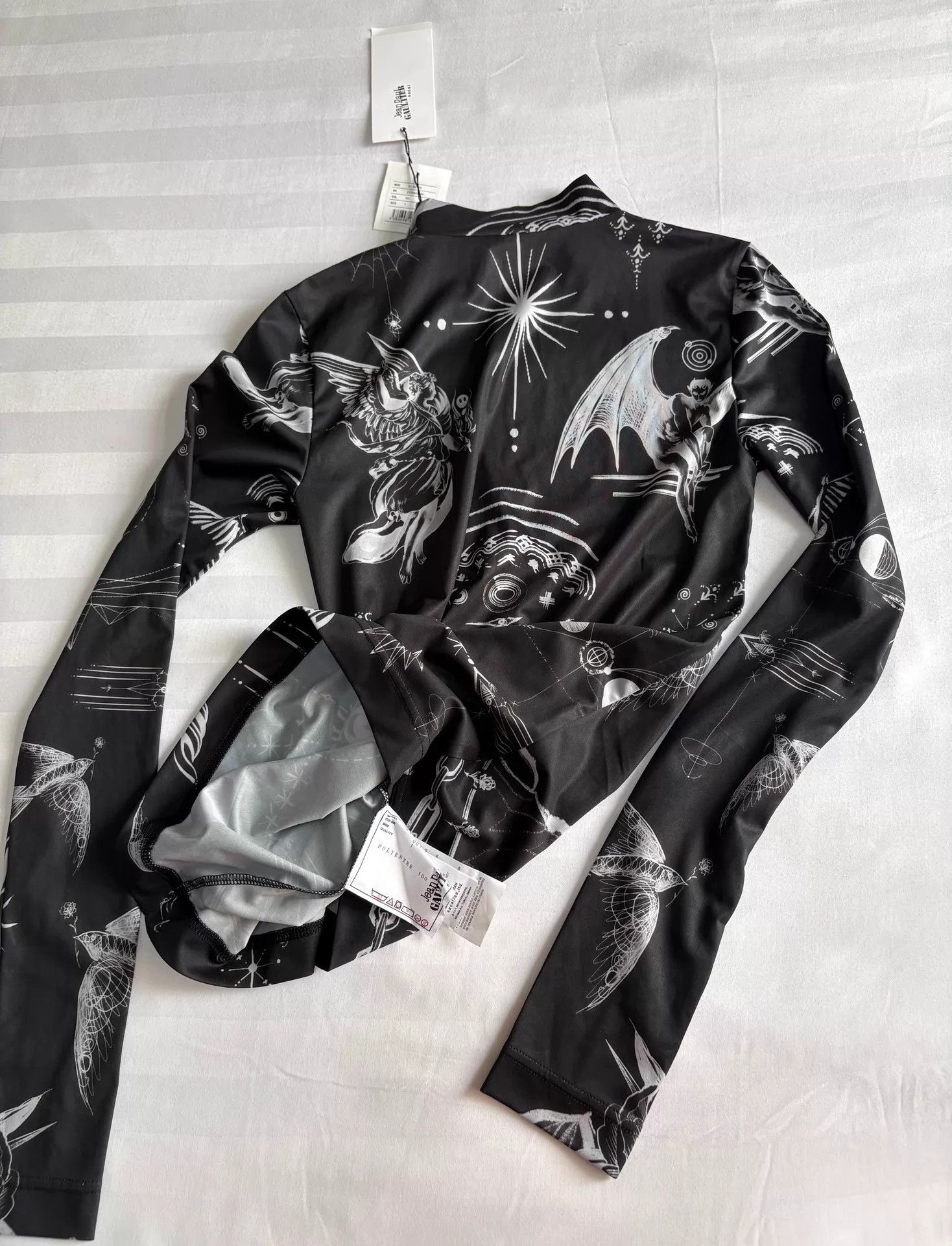 Jean Paul Gaultier Jean Paul Gaultier Sacai Tattoo Print Fitted Top 1 NWT Size S / US 4 / IT 40 - 9 Thumbnail