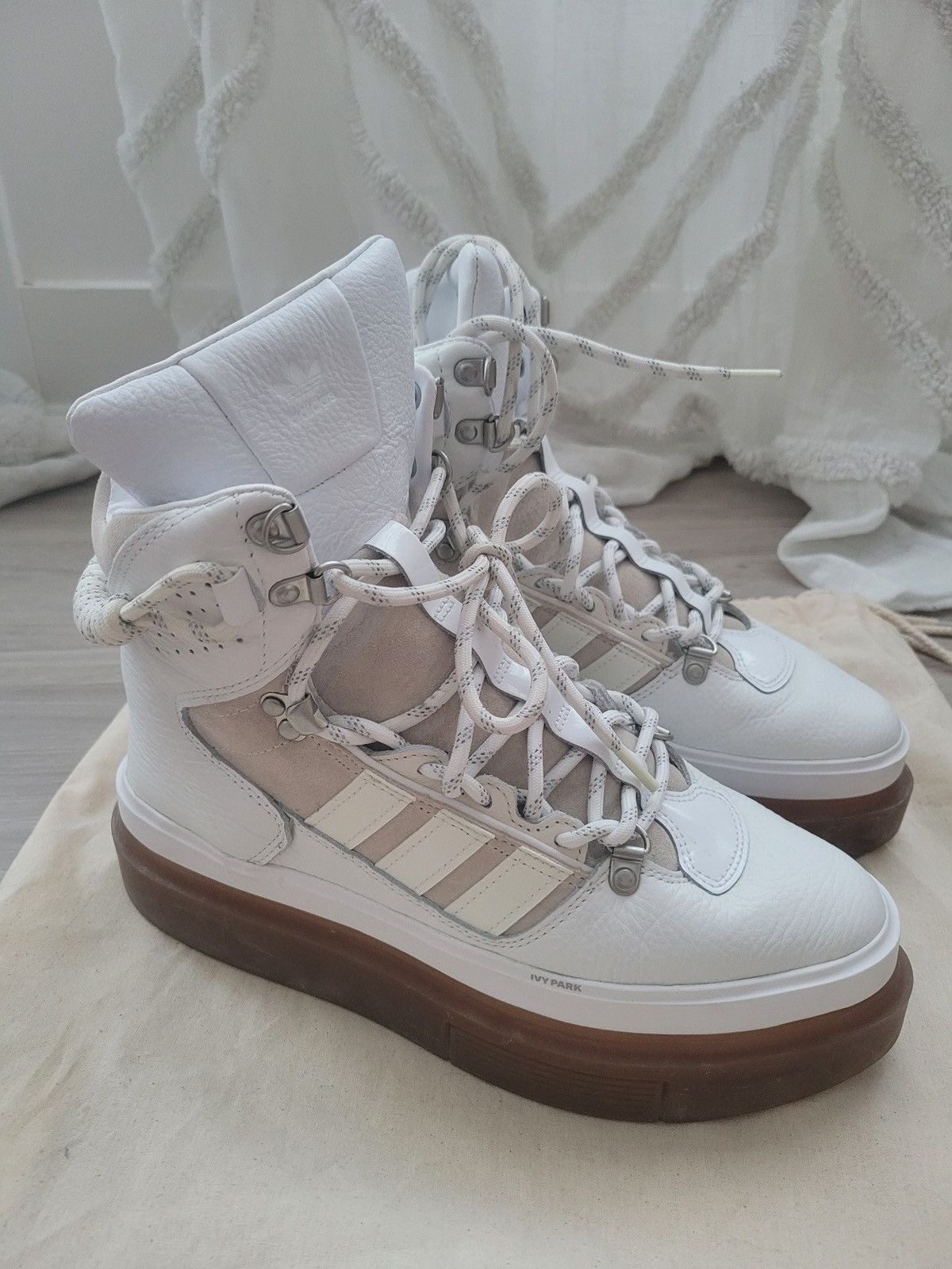 Adidas × Ivy Park Adidas/ IVY PARK Size US 8 / IT 38 - 1 Thumbnail