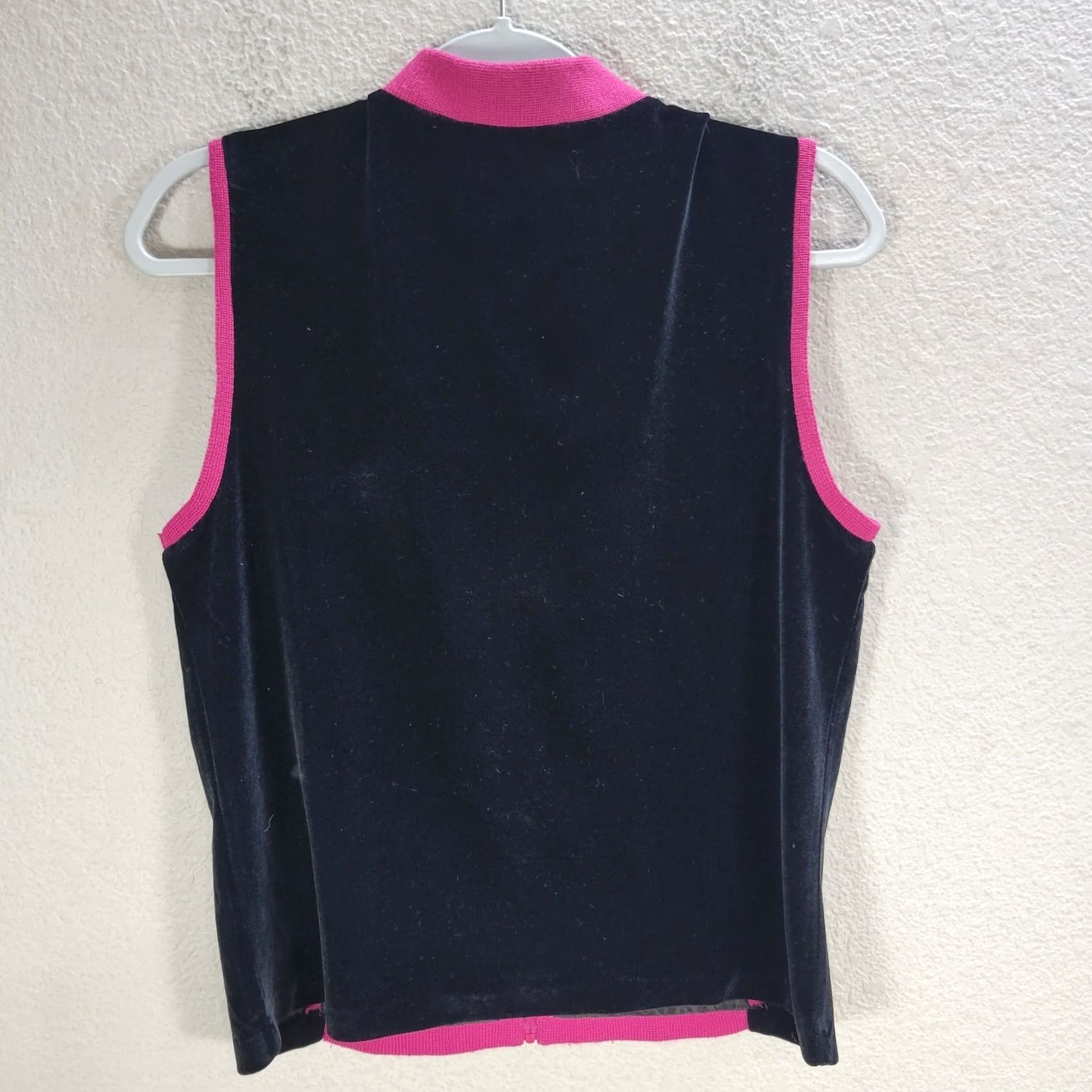 Obermeyer VINTAGE Women's Obermeyer Velvet Wool Ski Vest Sleeveless Pink Black Zip Up Lined Sz M Size M / US 6-8 / IT 42-44 - 6 Thumbnail