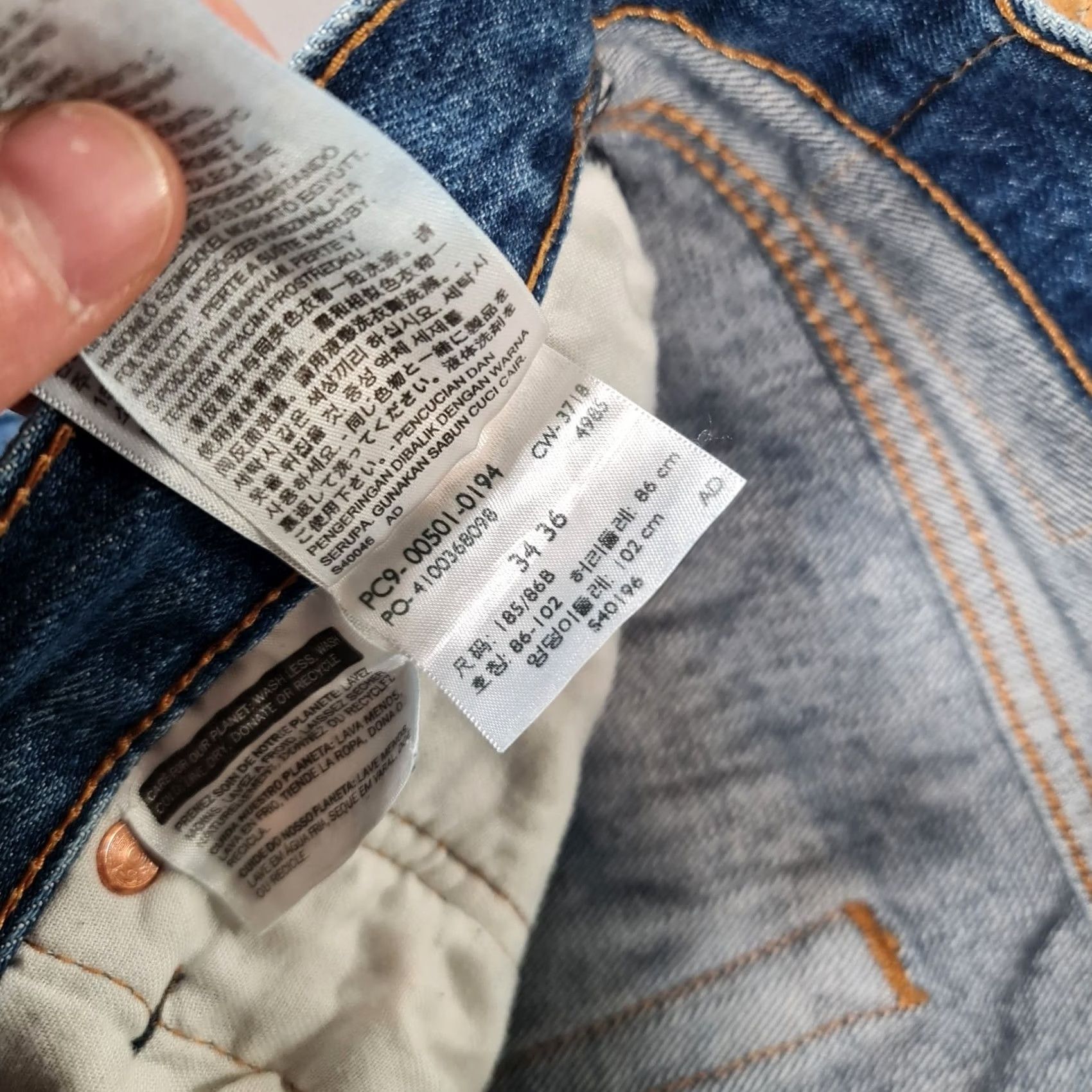 Levi's Levi's 501 Jeans Blue W34 L36 Regular Fit Straight Leg Denim Button Fly Mens Jeans 501 Series USA 90s Classic Vintage No (adjusted within rules) Size US 34 / EU 50 - 5 Thumbnail