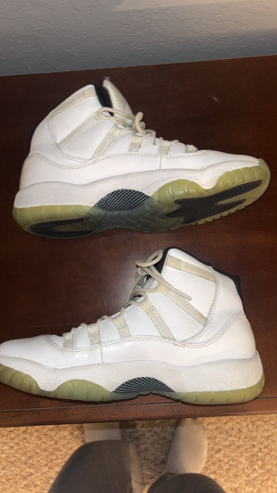 Jordan Brand Air Jordan 11 retro bg Size US 6 / EU 39 - 2 Thumbnail