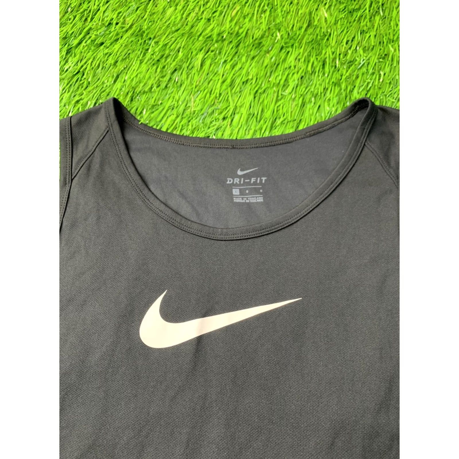 Nike NIKE DRI-FIT 2018 ORIGINAL MEN BASKETBALL VEST SHIRT SIZE L LARGE BLACK Shirt Mens Nike Basketball VEST XS? Size US L / EU 52-54 / 3 - 3 Thumbnail