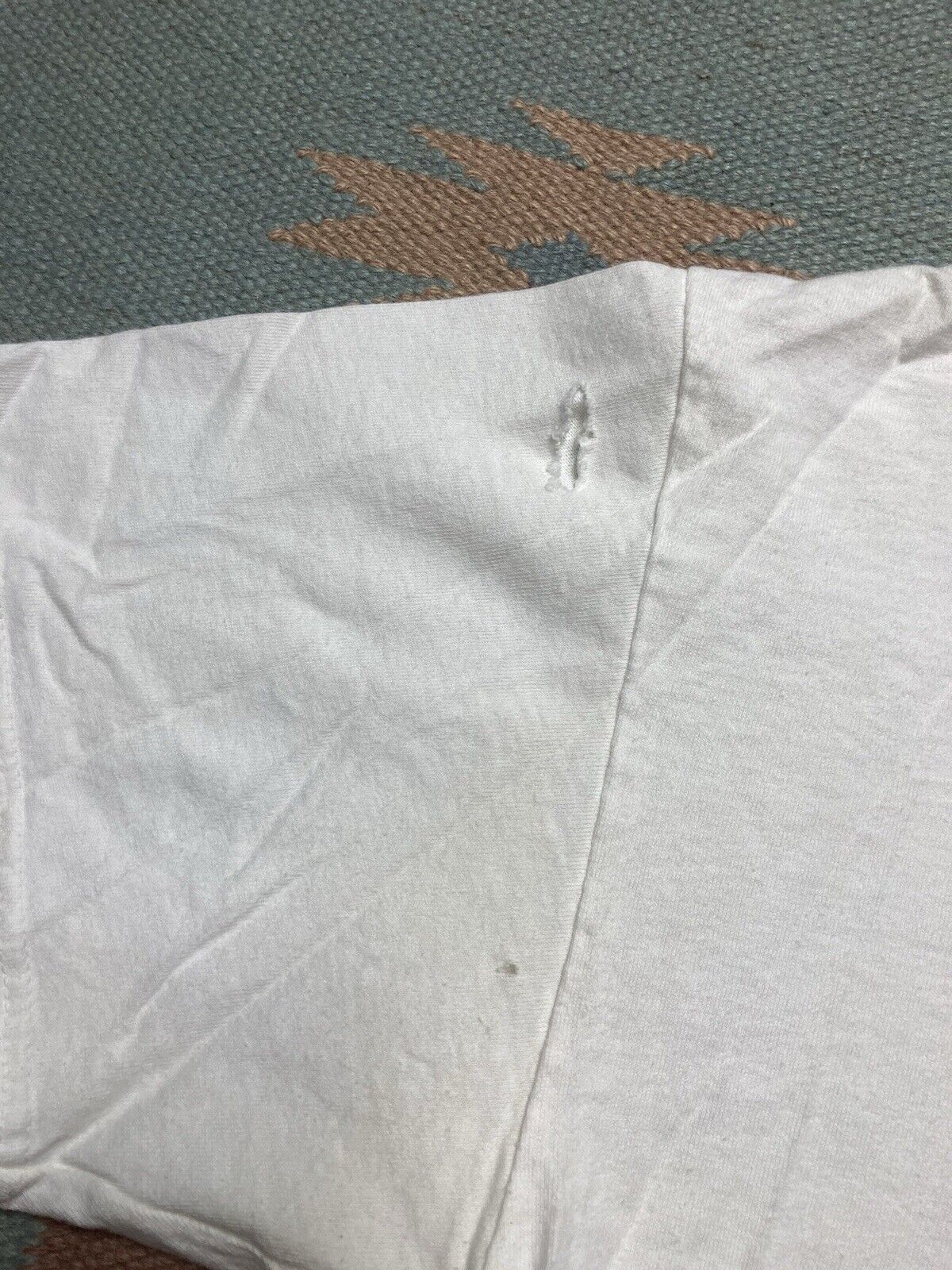 Hanes × Vintage Vtg t shirt honey bee festival Hahira Georgia distressed L Size US L / EU 52-54 / 3 - 3 Thumbnail