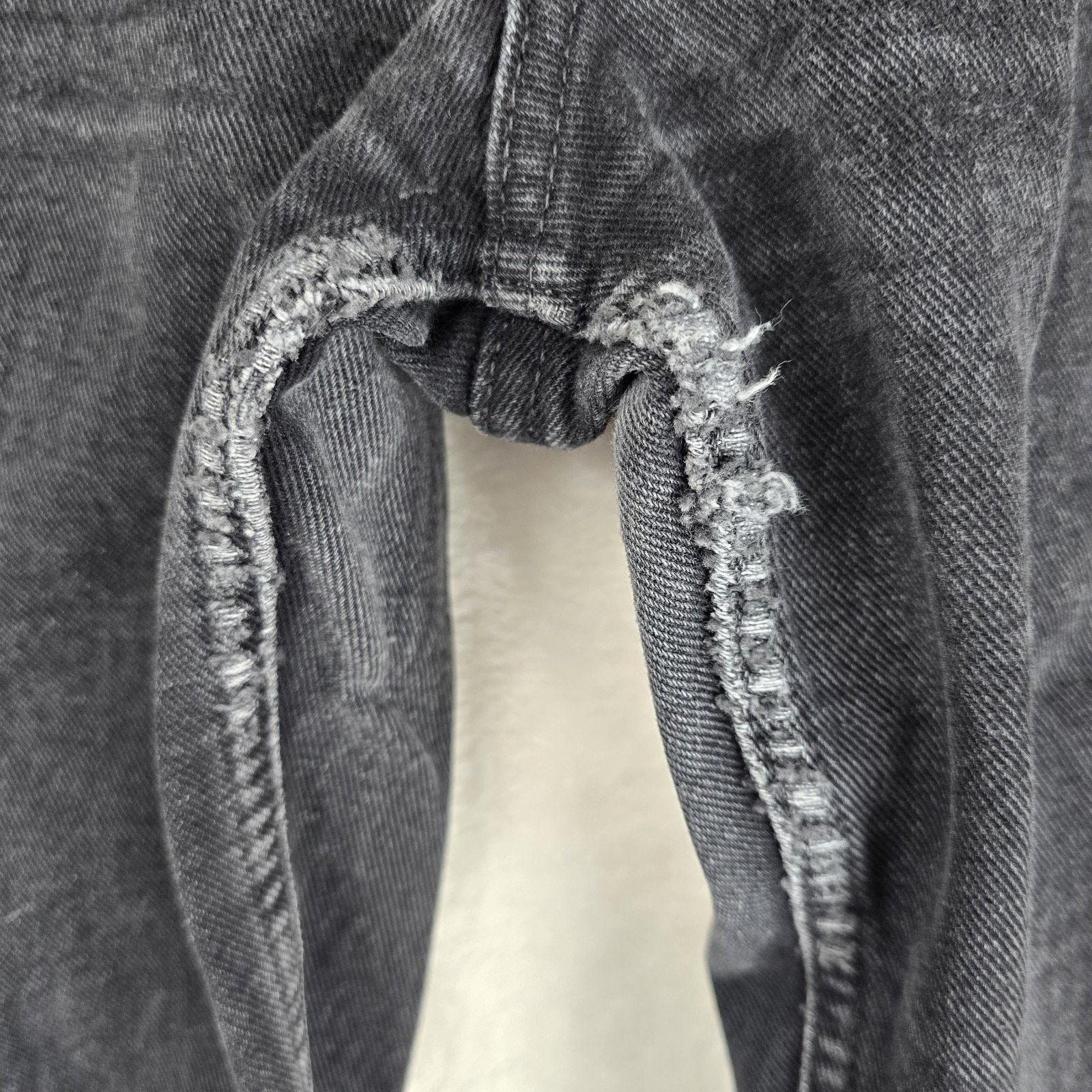 Guess Guess Jeans Womens Size 30 28x28 Black Denim Vintage 90s Size 28" / US 6 / IT 42 - 6 Thumbnail