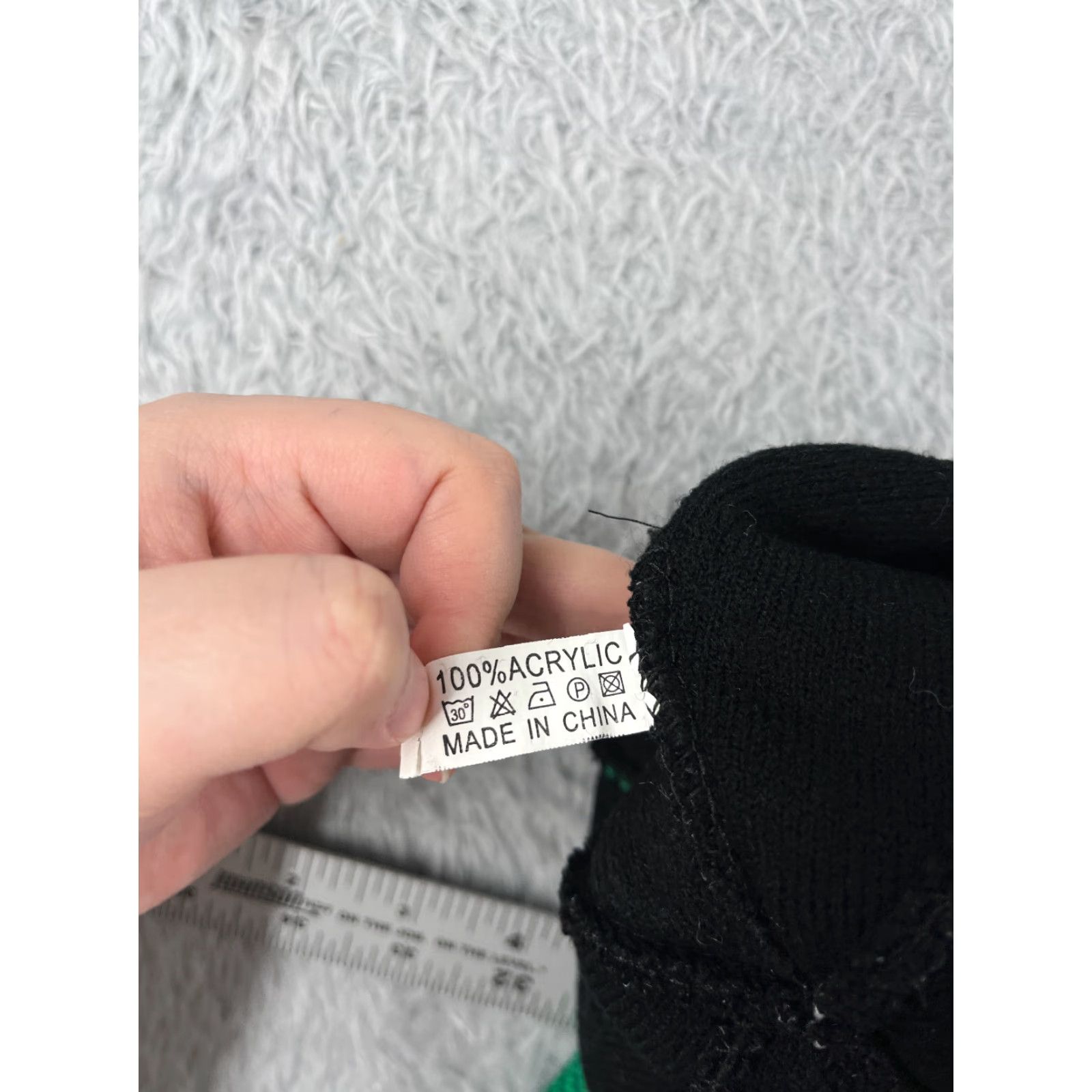 Vintage Midco Sports Beanie Toque Adult One Size Green Black Stripe Knit Acrylic Ski Pom Size ONE SIZE - 8 Thumbnail