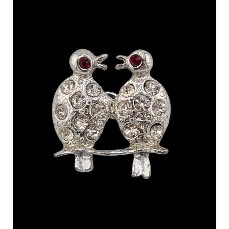 Other Vintaged Gemmed Bird Brooch Silver Tone With Red Eyes Size ONE SIZE - 1 Thumbnail