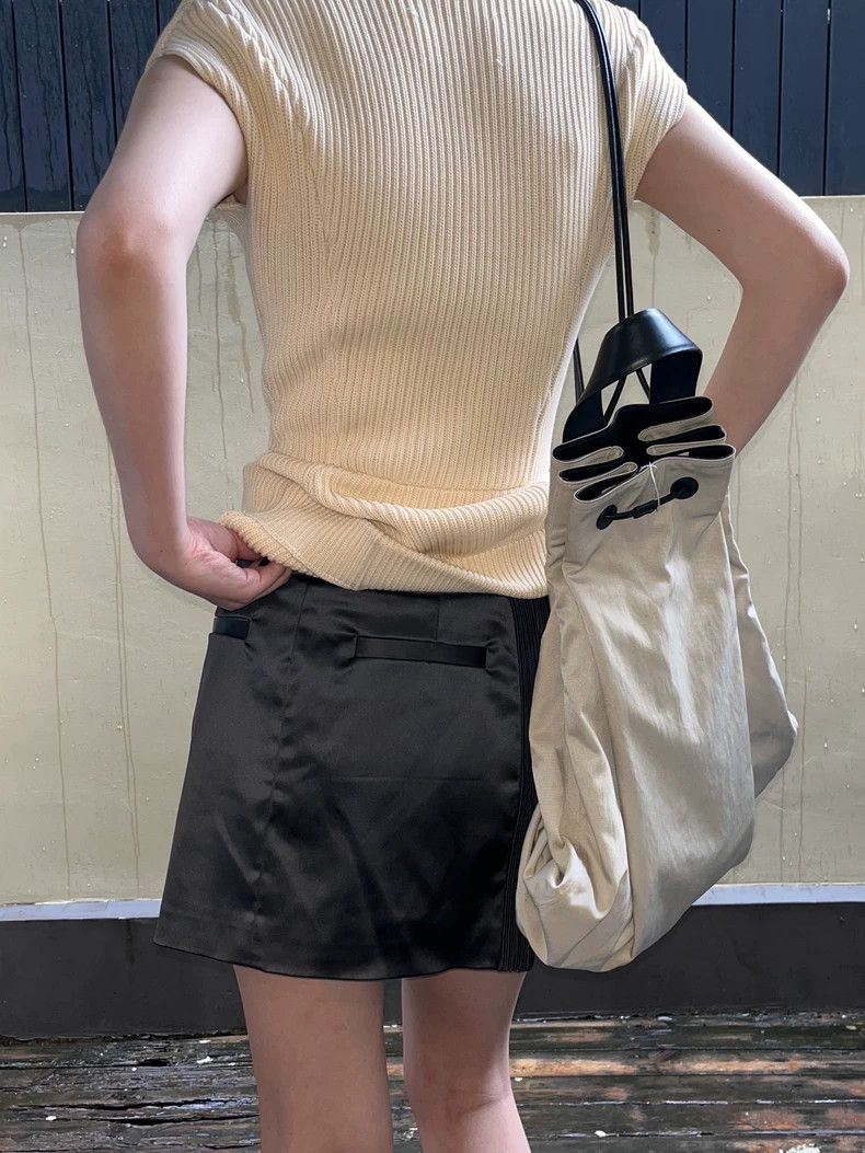 Prada Prada Sporty wrap-around half skirt Size 26" / US 2 / IT 38 - 4 Thumbnail