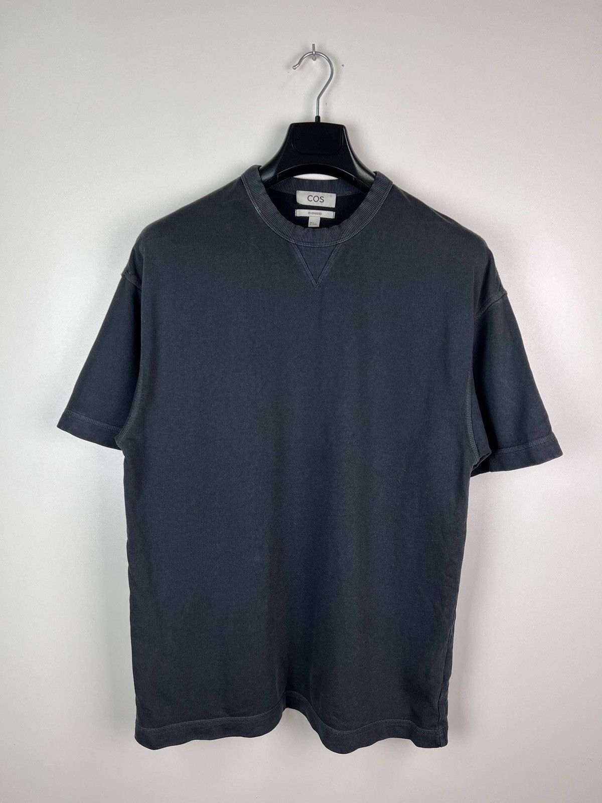 Cos Cos luxury oversized t-shirts size S Size US S / EU 44-46 / 1 - 1 Thumbnail