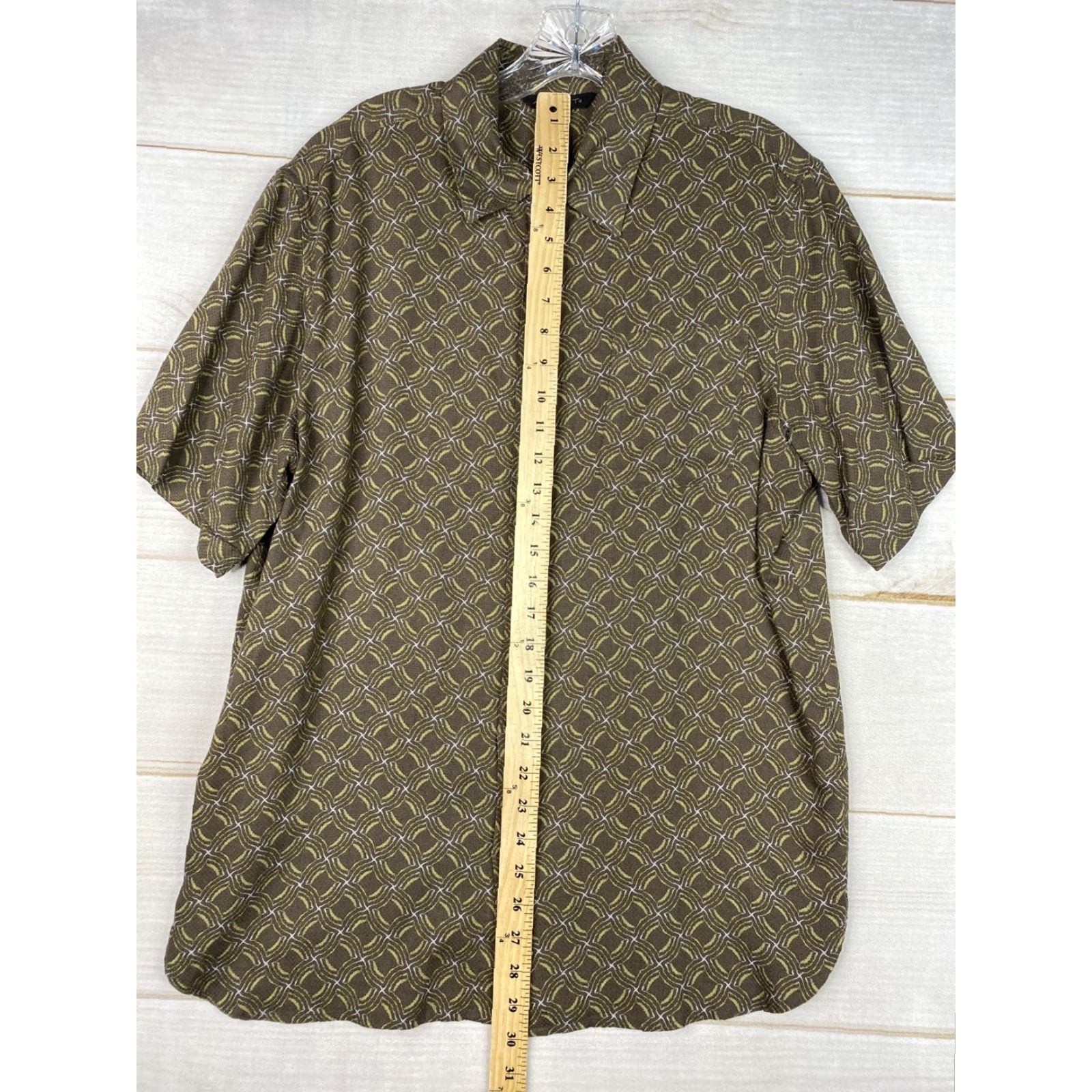 Vintage Axist Shirt Mens M Dark Brown Geometric Print Hawaiian Button-Up Rayon Beach Size US M / EU 48-50 / 2 - 4 Thumbnail