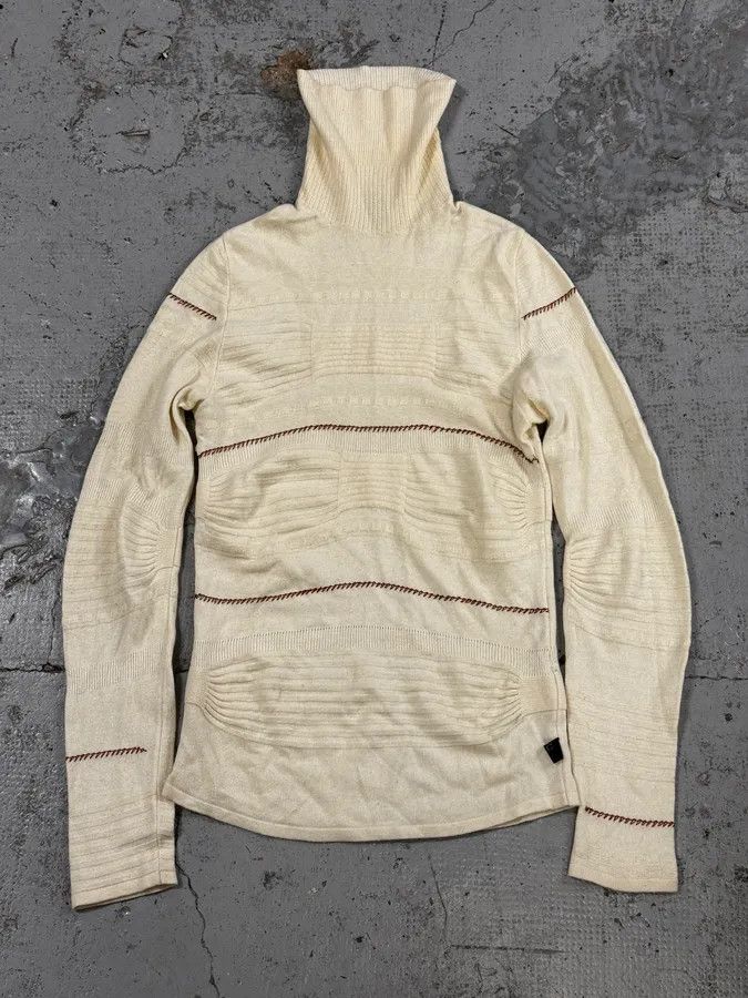 Roberto Cavalli 2000s Cavalli Cream White Abstract Turtleneck Sweater Size US S / EU 44-46 / 1 - 1 Thumbnail