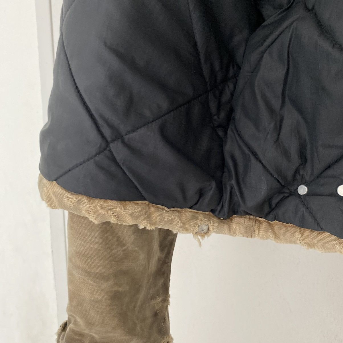 Carhartt Thrashed! VTG 90’s Carhartt Arctic Faded Dirty Work Jacket Size US M / EU 48-50 / 2 - 23 Thumbnail