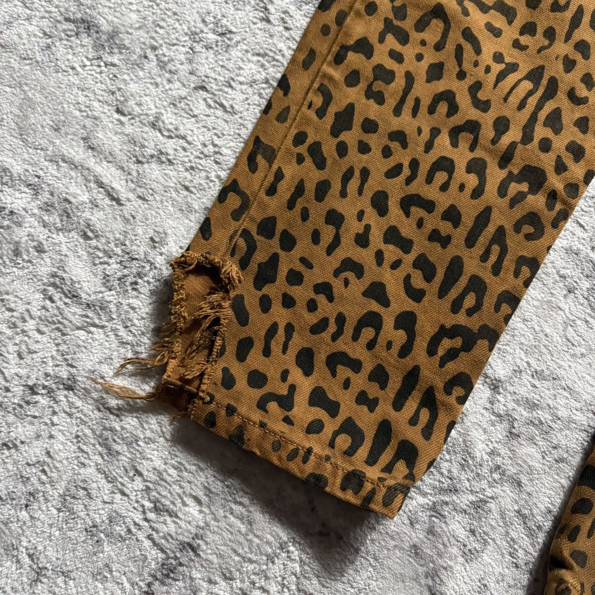 Saint Laurent Paris Saint Laurent Paris 2018 D19 Cheetah Print Jeans | Size 29 Size US 29 - 3 Thumbnail