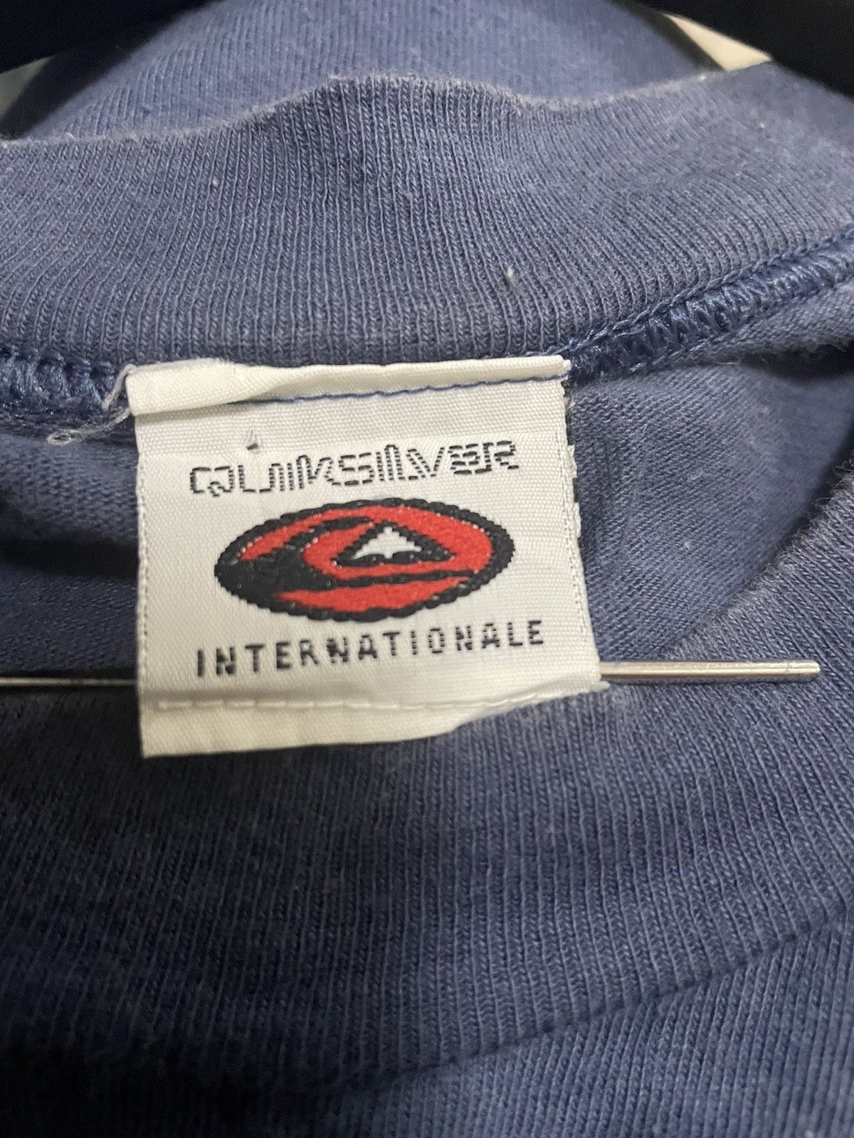 Quiksilver Vintage Quiksilver Tee Big Logo Size US L / EU 52-54 / 3 - 3 Thumbnail
