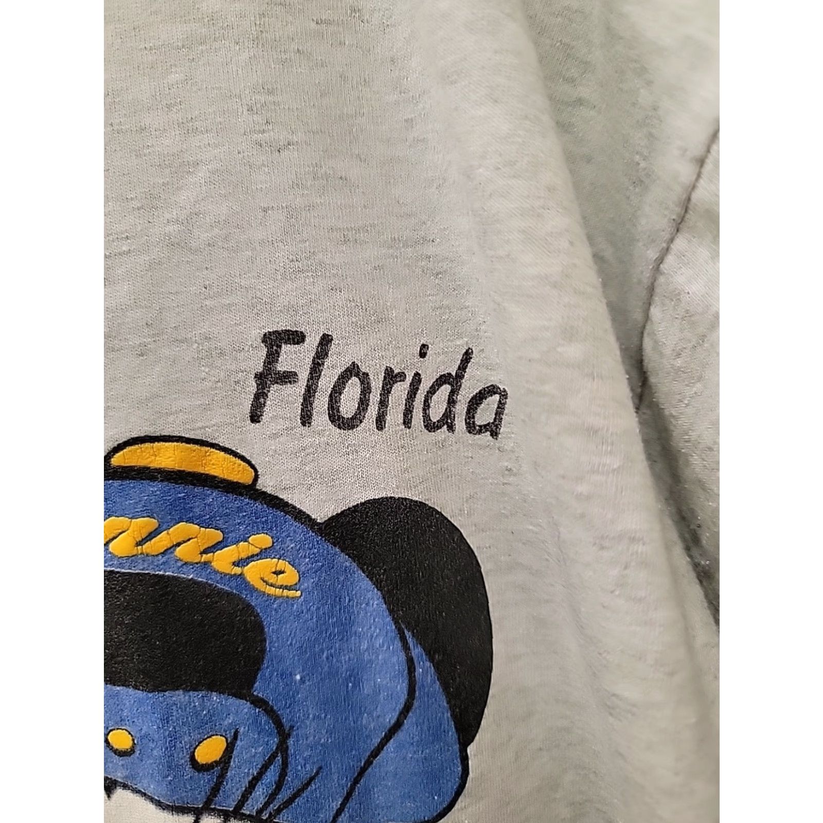 Fruit Of The Loom VINTAGE Mickey Mouse Minnie Mouse Graphic T-shirt Mens XL Gray 90s Cartoon Hip Hop Rap Shirt Mens XL Size US XL / EU 56 / 4 - 3 Thumbnail