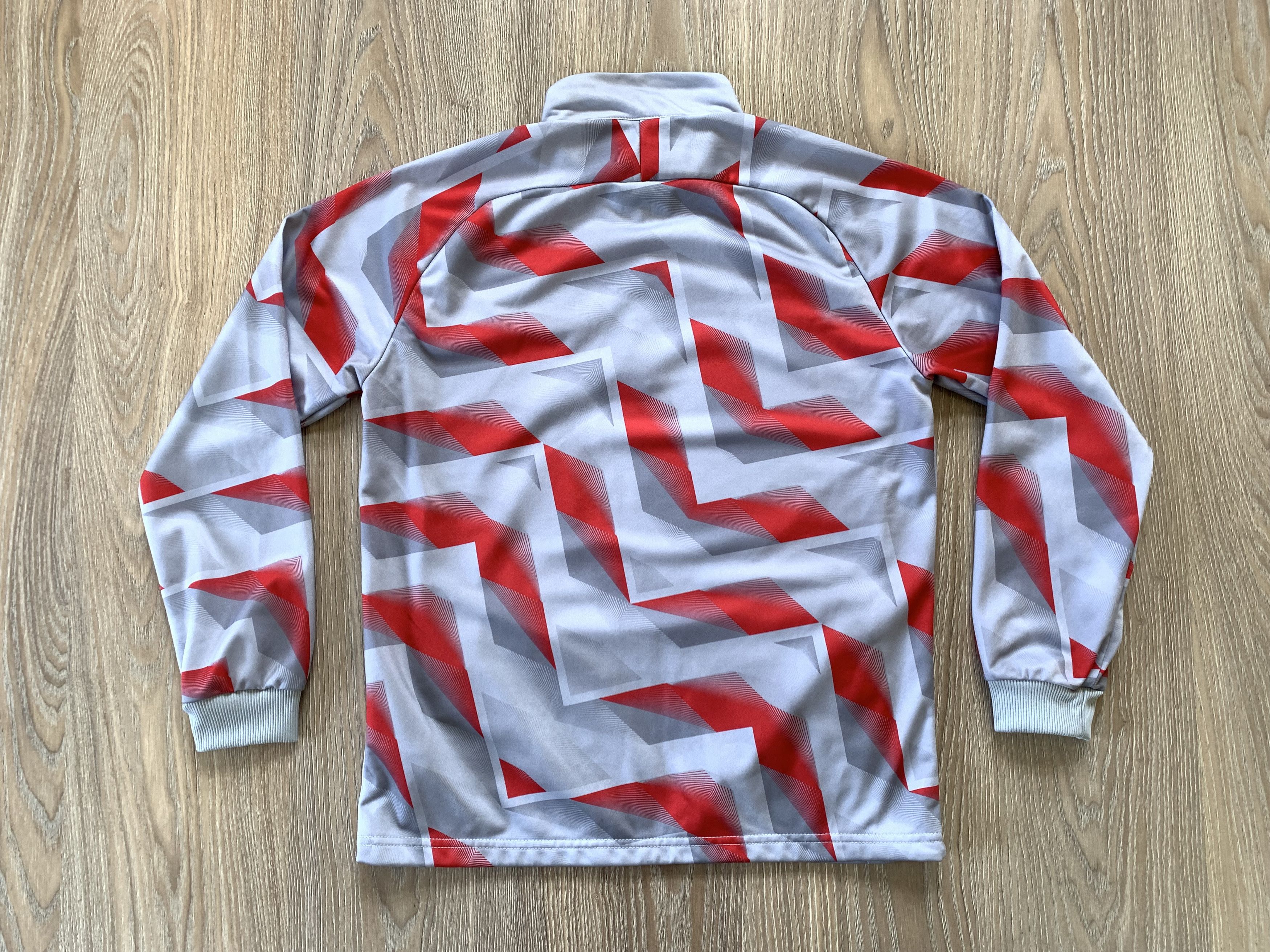 Errea Errea Sheffield United FC Training Rashguard Size US M / EU 48-50 / 2 - 3 Thumbnail